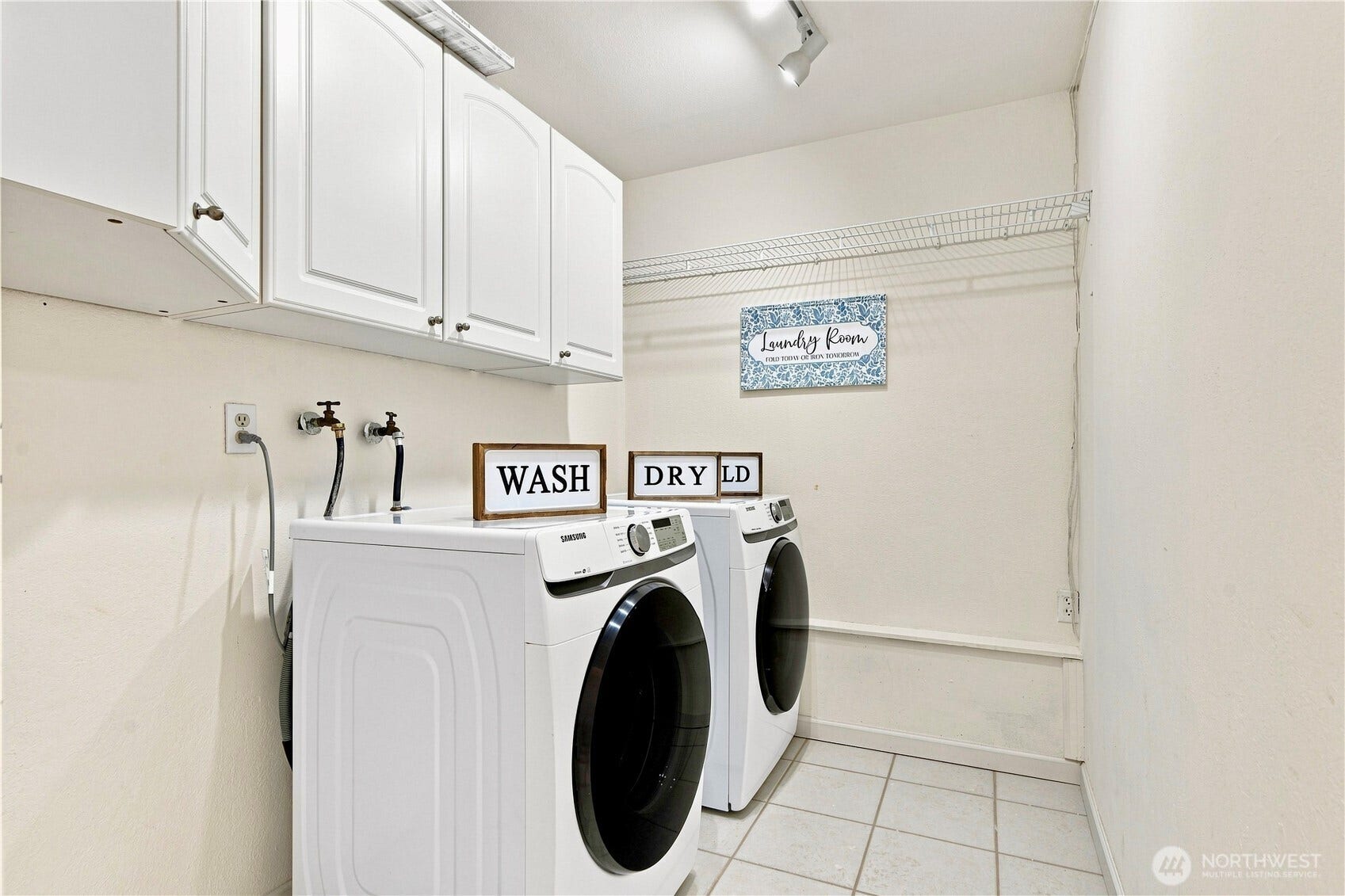 3849 166th Avenue SE, Bellevue, WA 98008