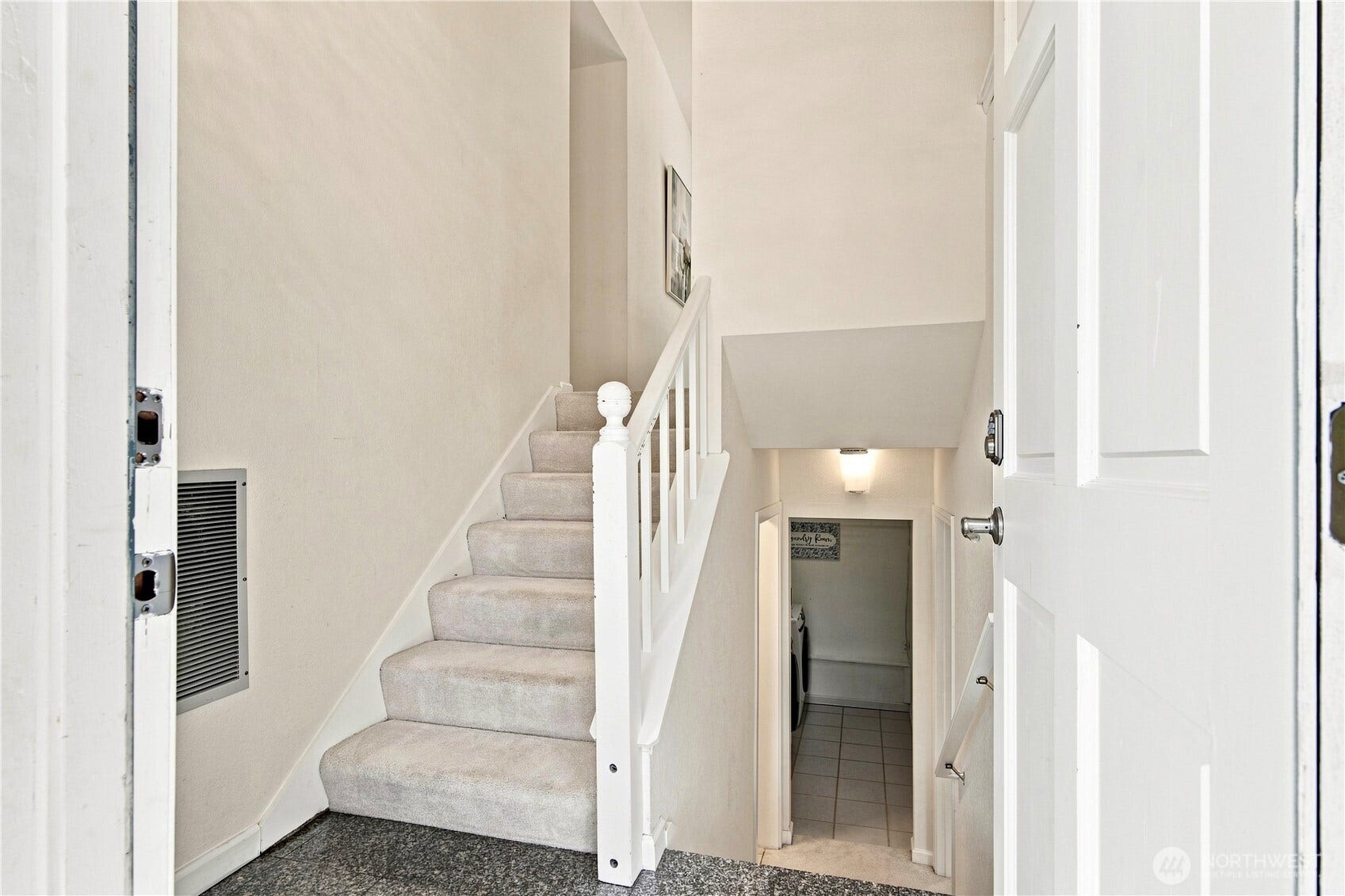 3849 166th Avenue SE, Bellevue, WA 98008