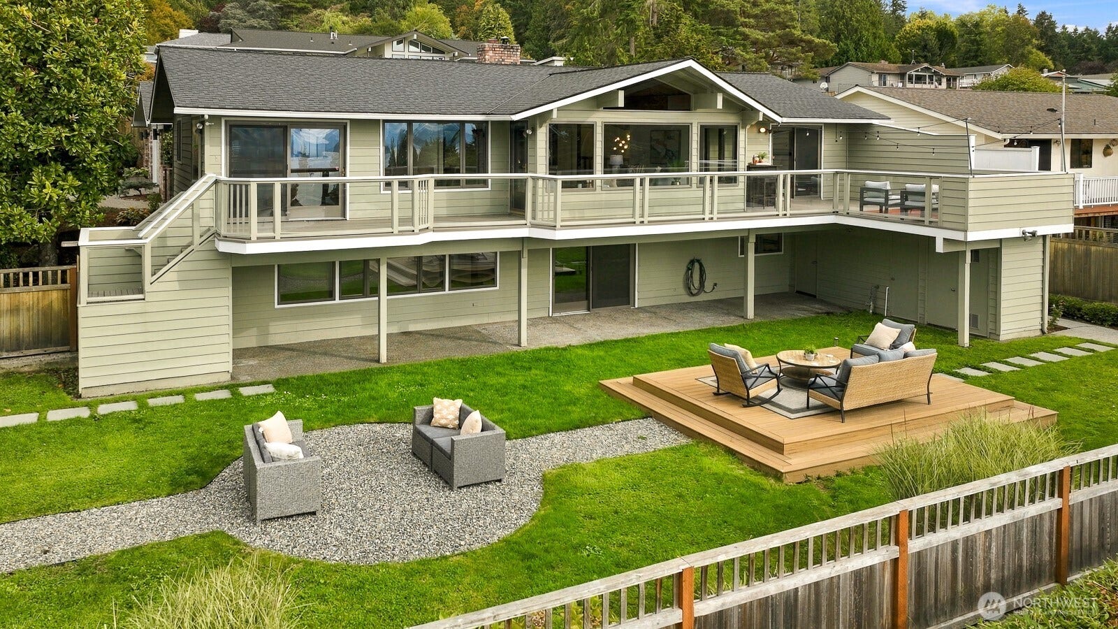 7114 164th Street SW, Edmonds, WA 98026 7114 164th Street SW, Edmonds, WA 98026