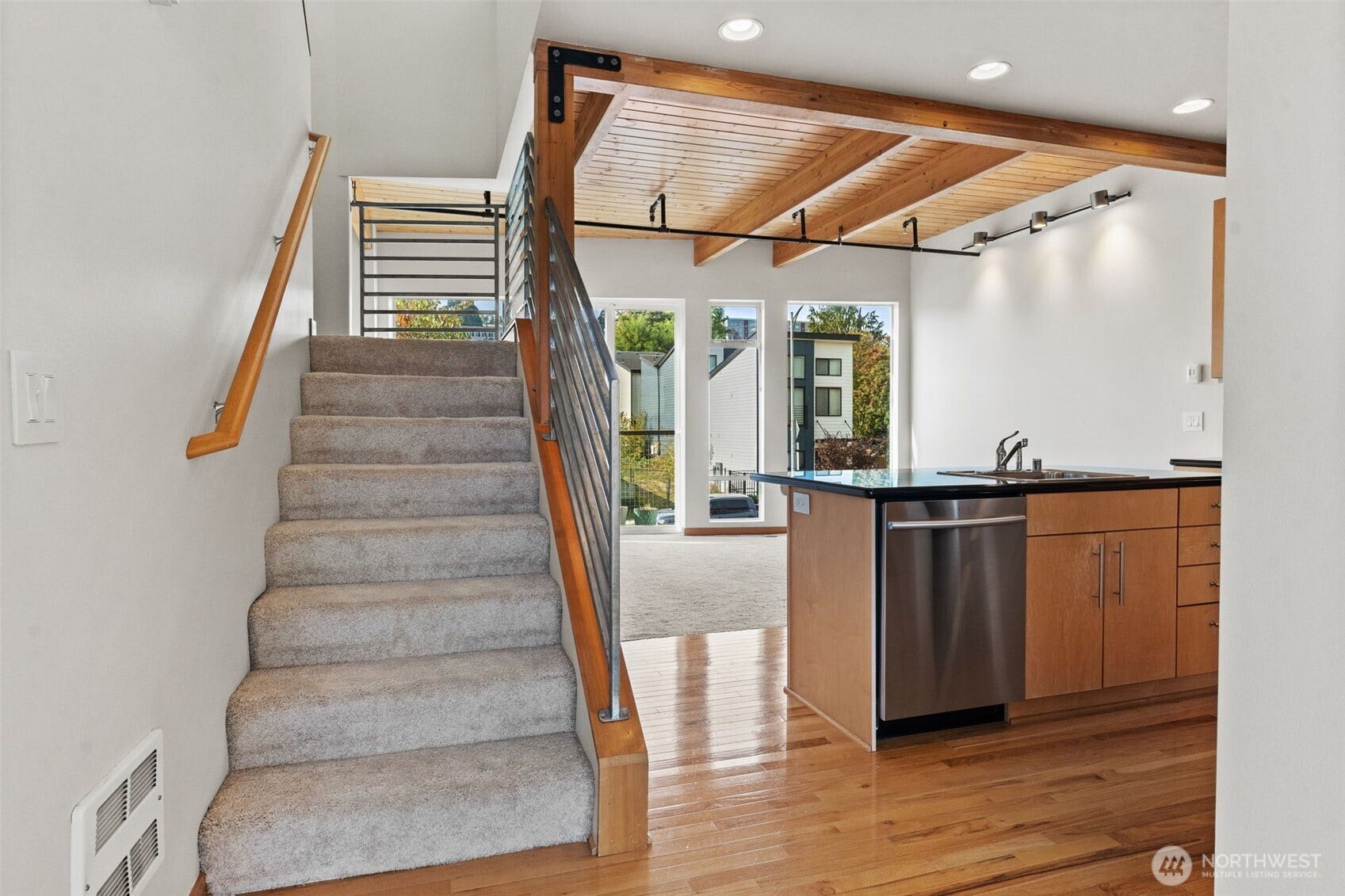 2520 Jefferson Avenue, #C, Tacoma, WA 98402 Staircase to Top floor.