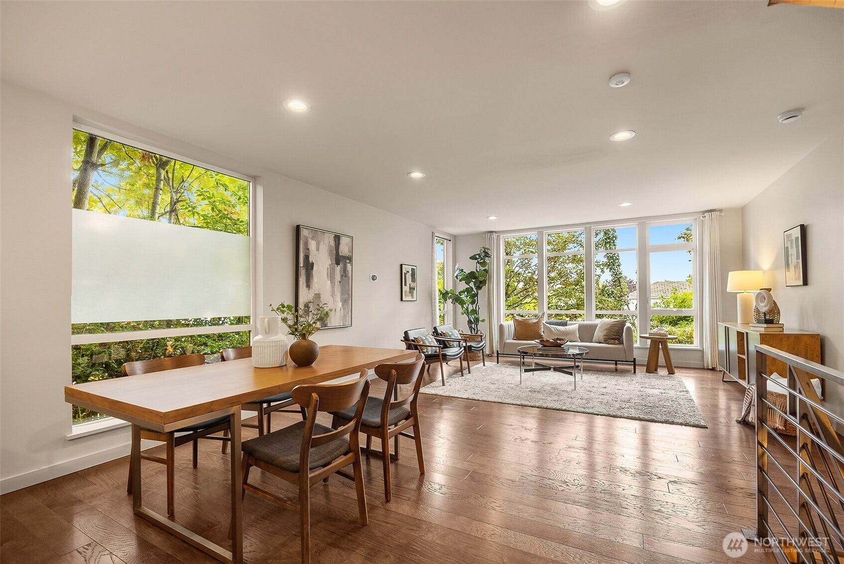 121 20th Avenue, Seattle, WA 98122