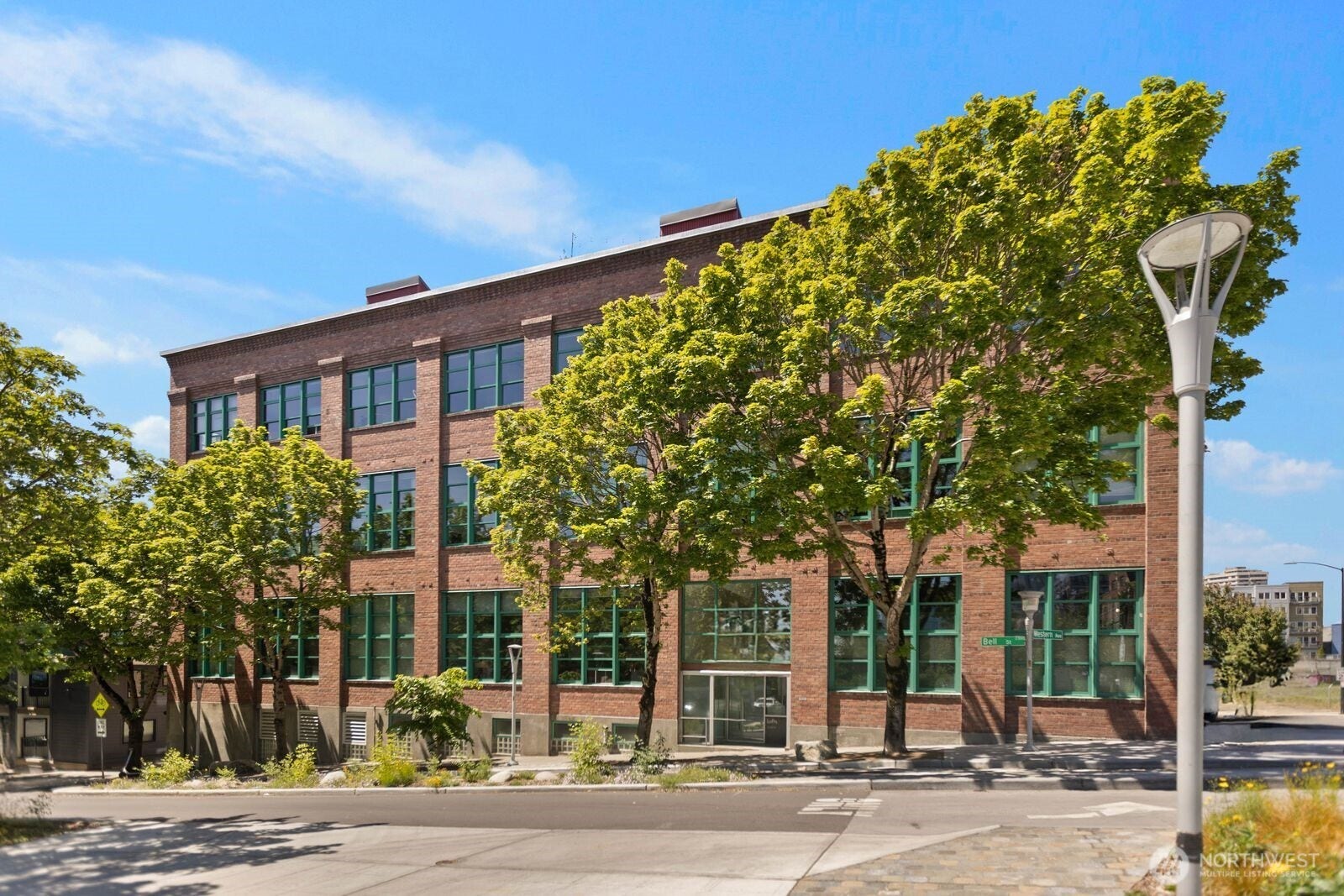 66 Bell Street, #303, Seattle, WA 98121 66 Bell Street, #303, Seattle, WA 98121
