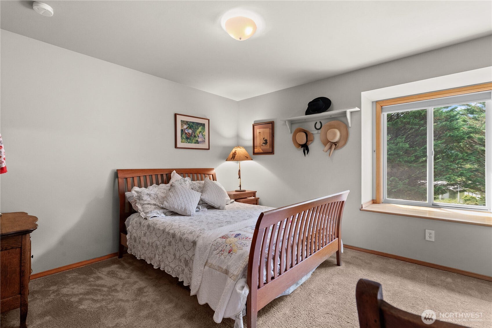 23924 SE 186th Street, Maple Valley, WA 98038 A wonderful window with seating area. Bedroom #2