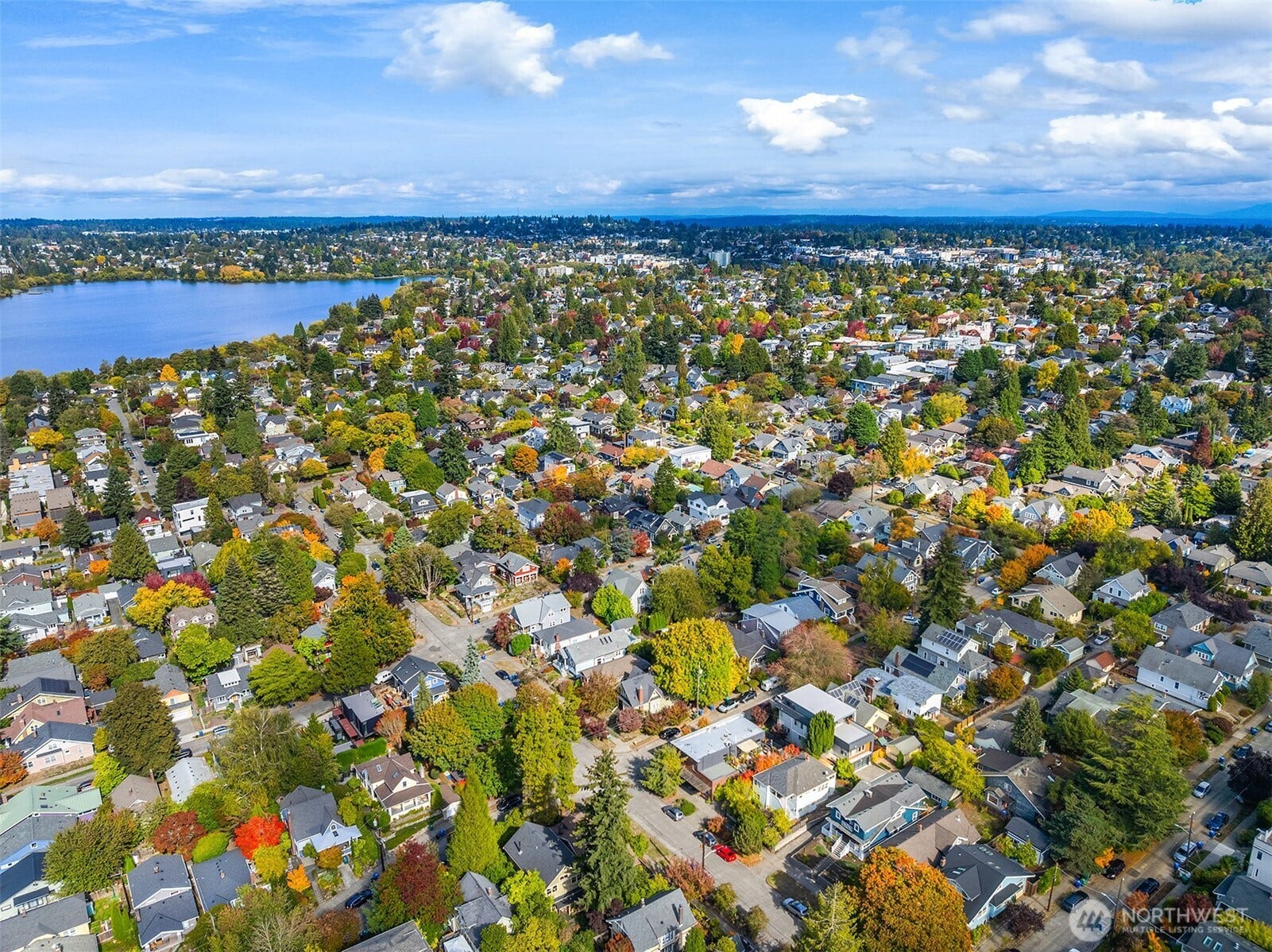 5108 Woodlawn Avenue N, Seattle, WA 98103 5108 Woodlawn Avenue N, Seattle, WA 98103