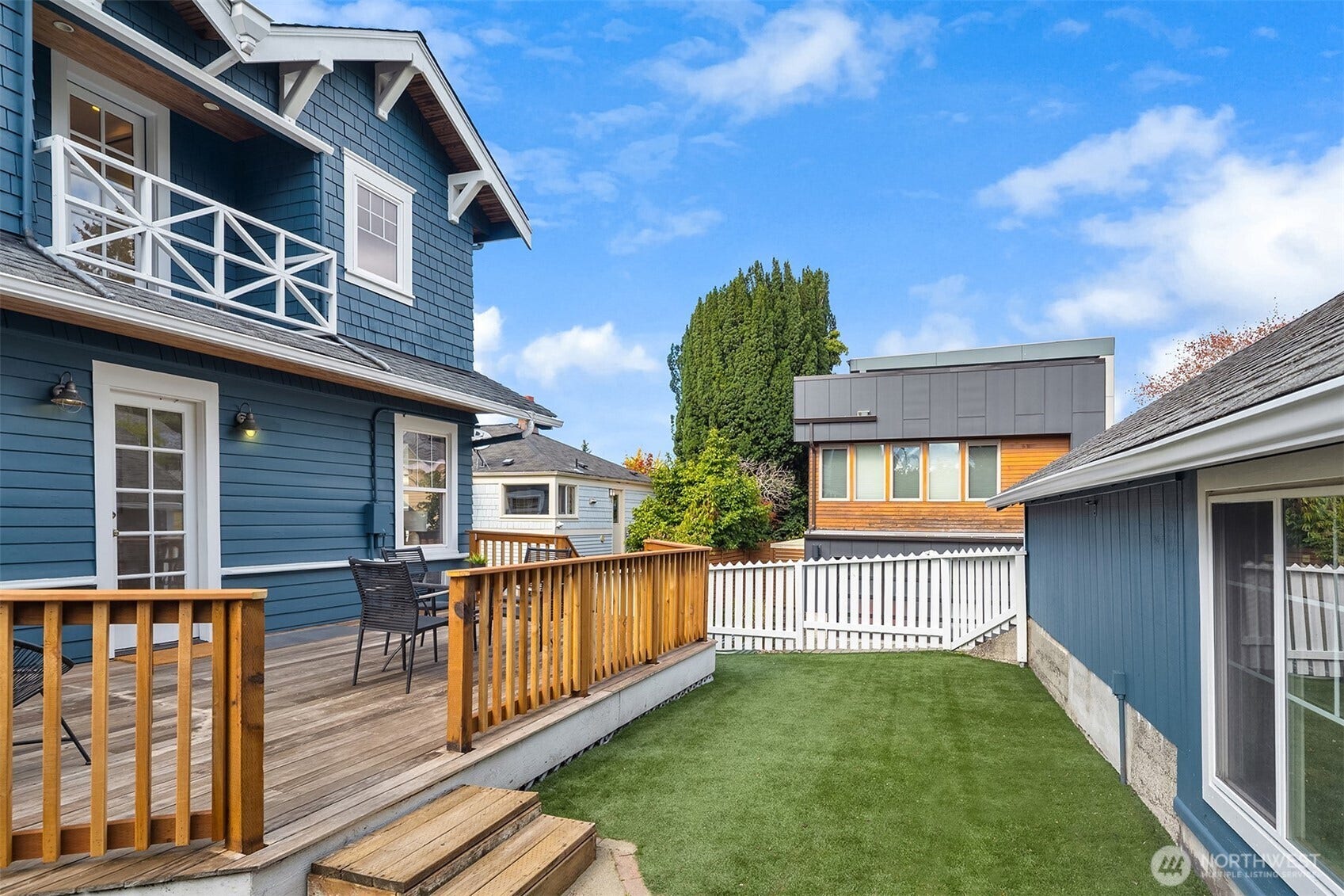 5108 Woodlawn Avenue N, Seattle, WA 98103 5108 Woodlawn Avenue N, Seattle, WA 98103