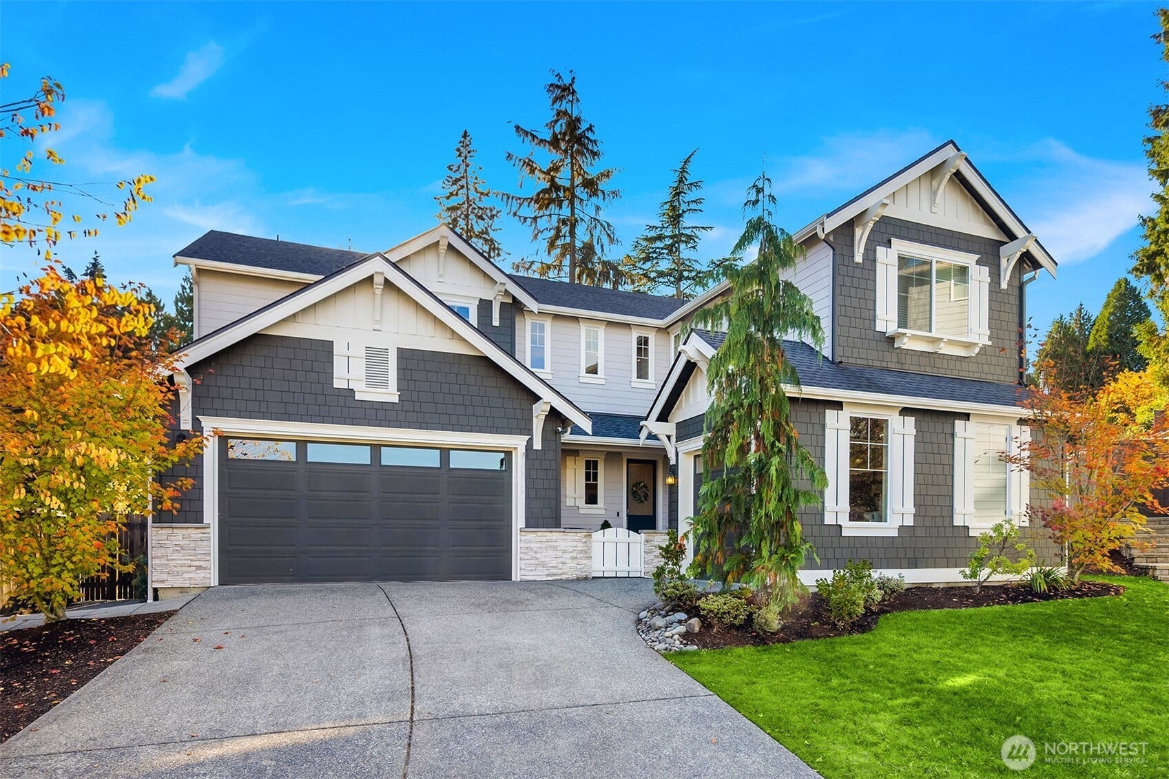 10805 NE 190th Place, Bothell, WA 98011 10805 NE 190th Place, Bothell, WA 98011