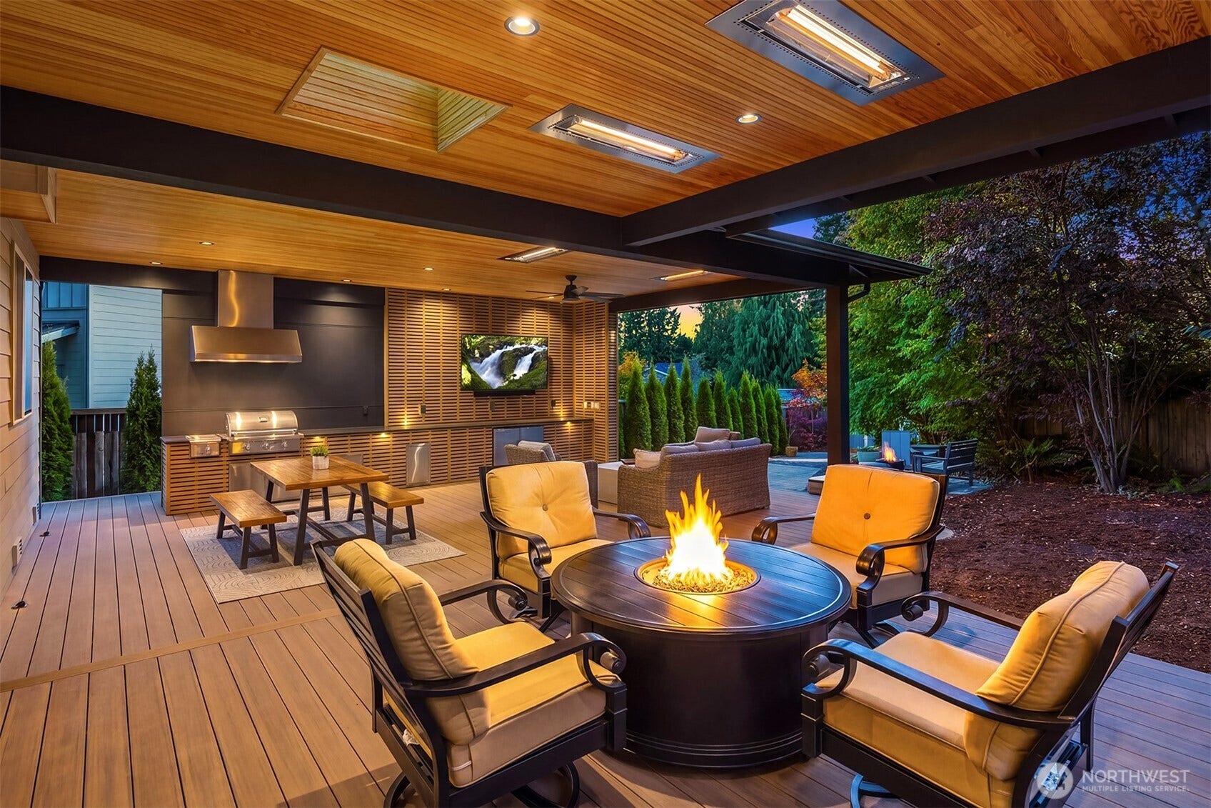 10805 NE 190th Place, Bothell, WA 98011 10805 NE 190th Place, Bothell, WA 98011