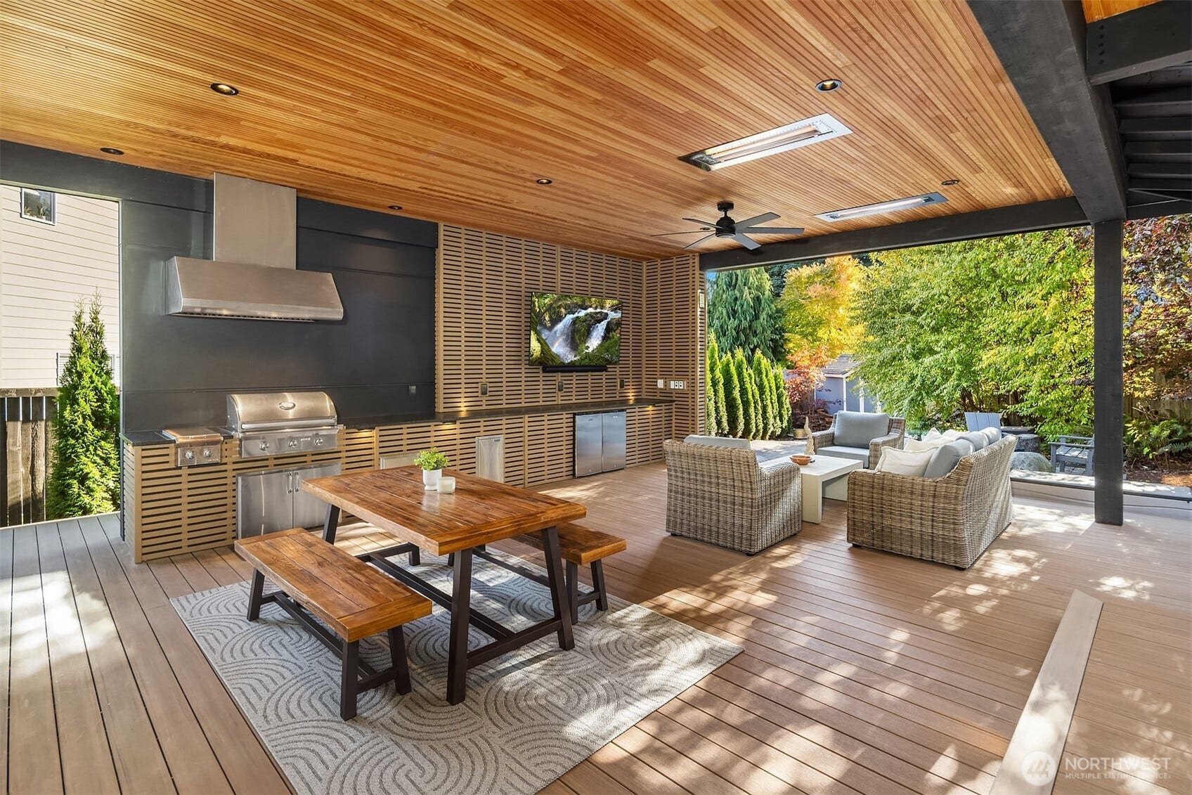 10805 NE 190th Place, Bothell, WA 98011 10805 NE 190th Place, Bothell, WA 98011