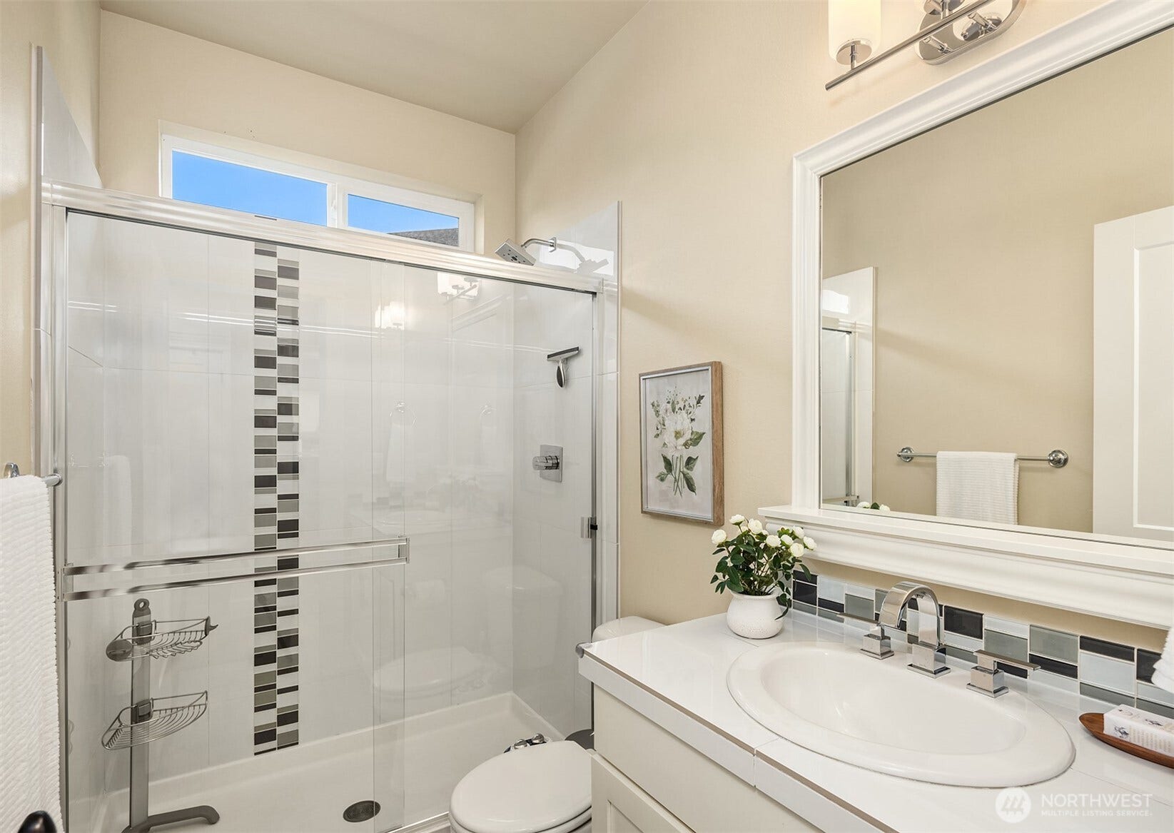 10805 NE 190th Place, Bothell, WA 98011 10805 NE 190th Place, Bothell, WA 98011