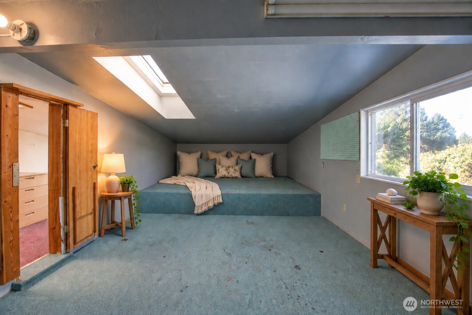 288 Sand Dune Avenue NW, Ocean Shores, WA 98569
