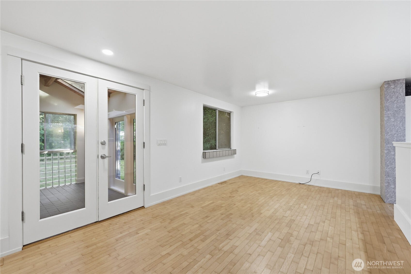 14329 Komedal Road NE, Bainbridge Island, WA 98110 14329 Komedal Road NE, Bainbridge Island, WA 98110