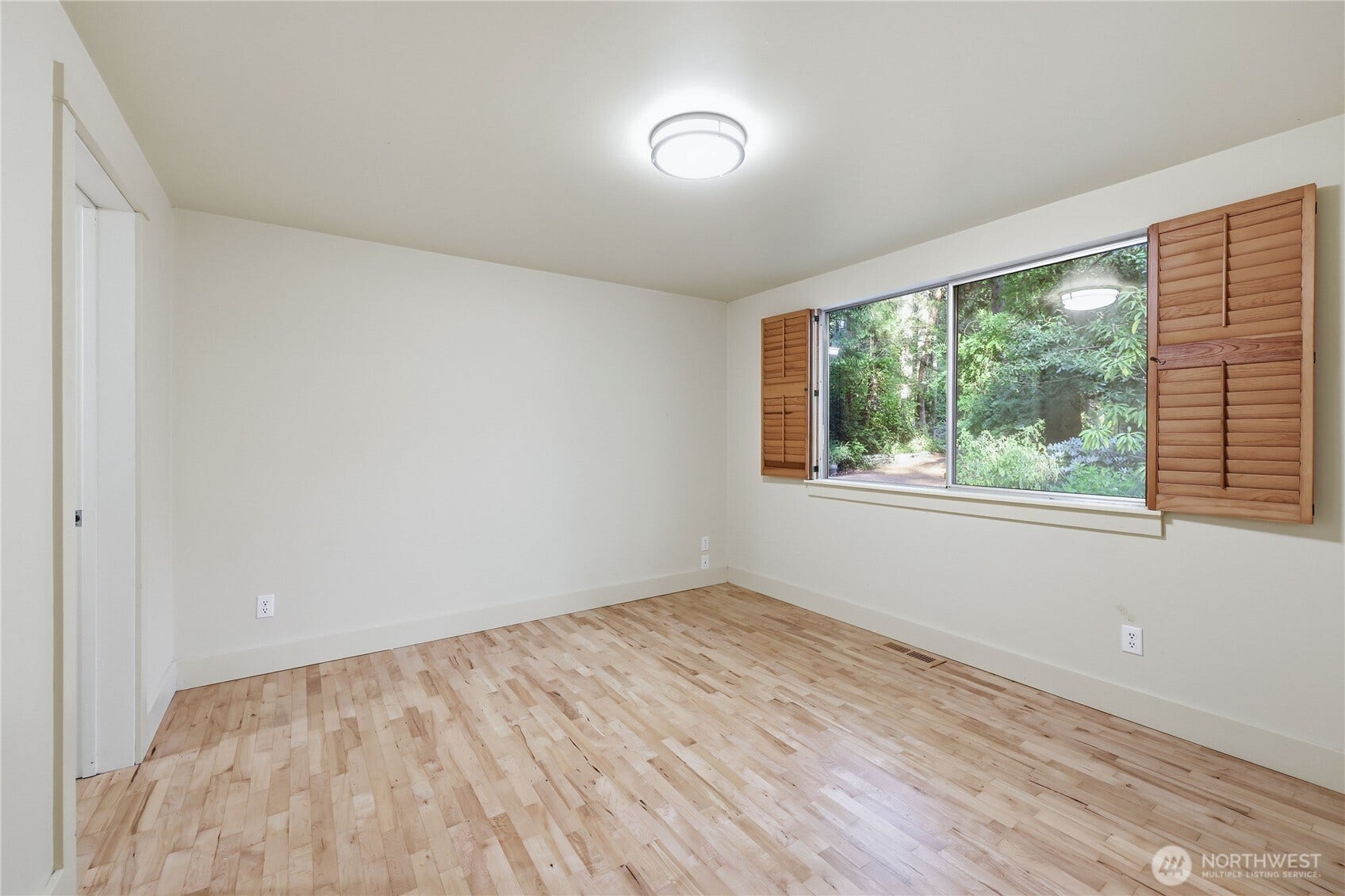 14329 Komedal Road NE, Bainbridge Island, WA 98110 14329 Komedal Road NE, Bainbridge Island, WA 98110