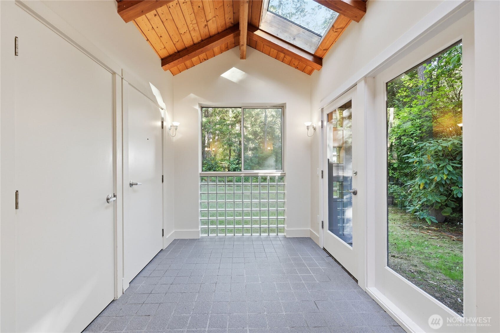 14329 Komedal Road NE, Bainbridge Island, WA 98110 14329 Komedal Road NE, Bainbridge Island, WA 98110