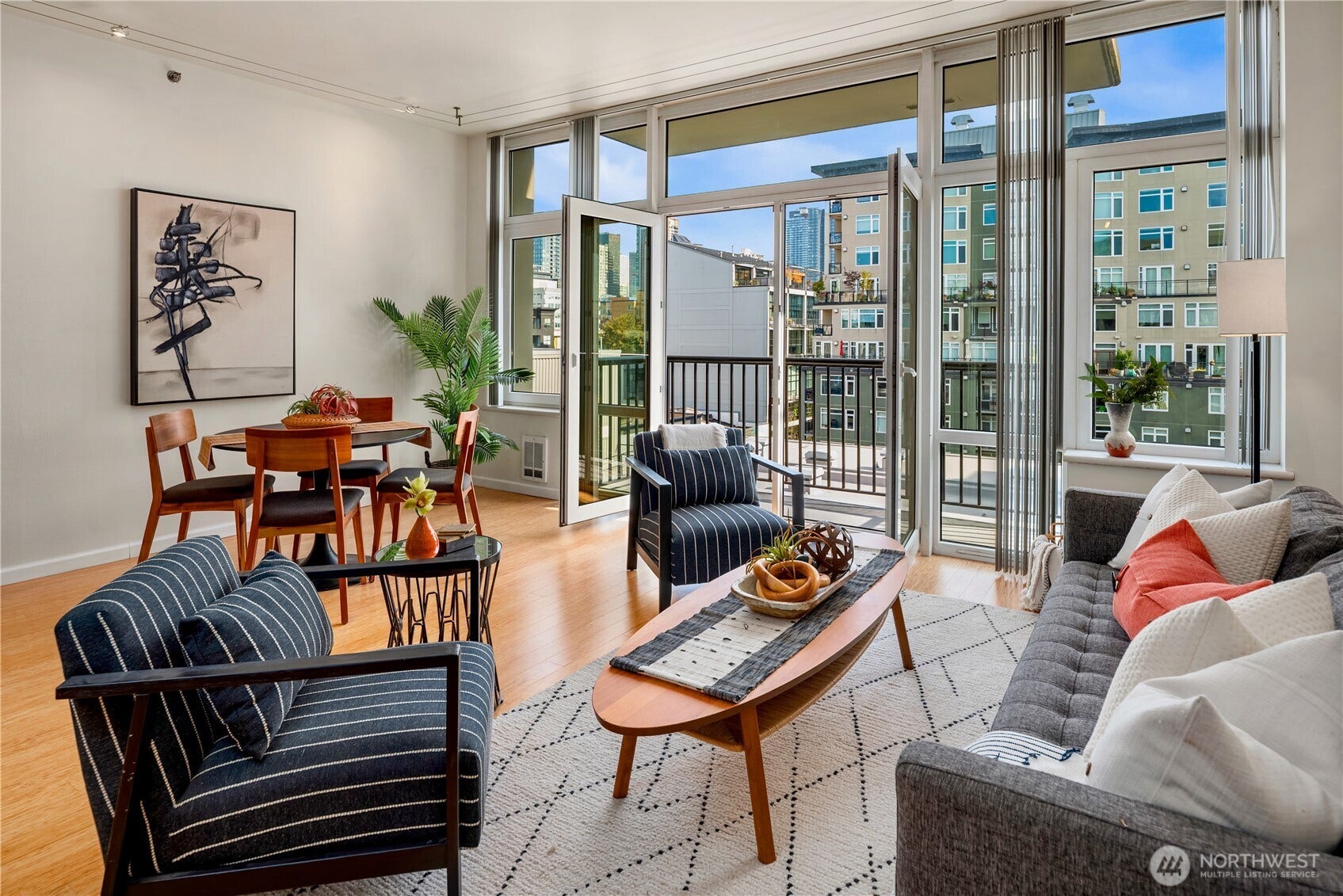 2717 Western Avenue, #8014, Seattle, WA 98121