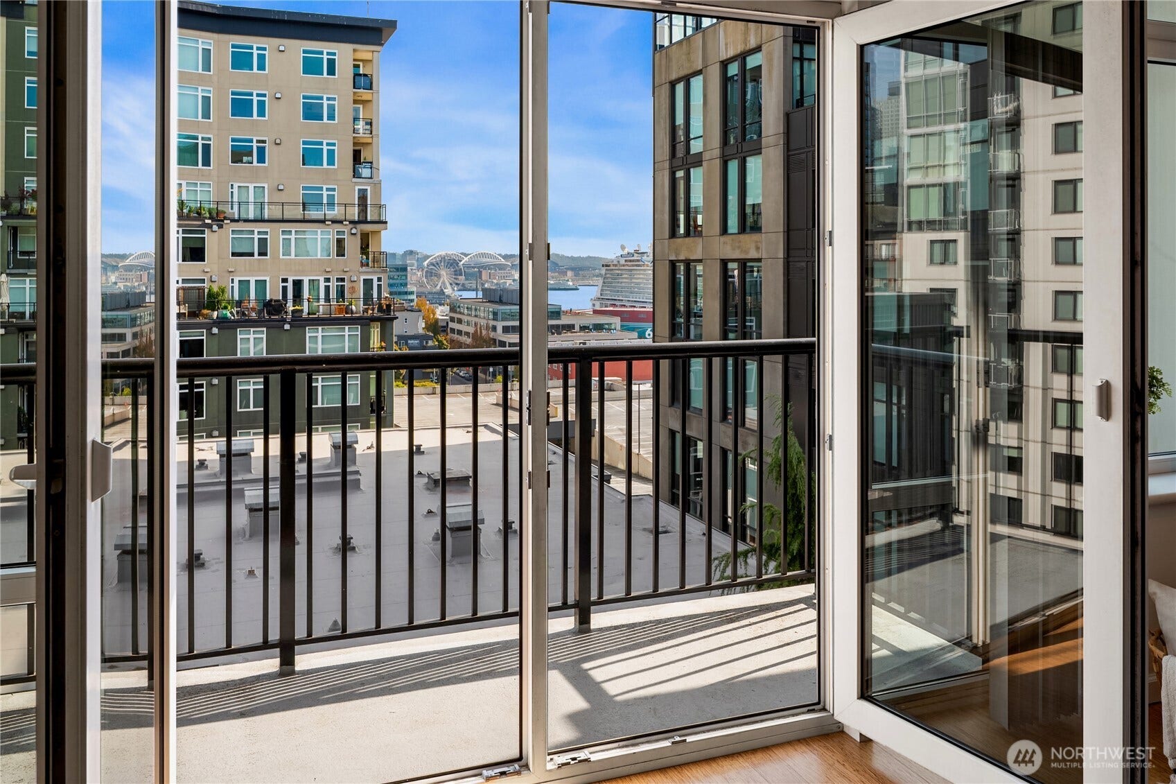 2717 Western Avenue, #8014, Seattle, WA 98121