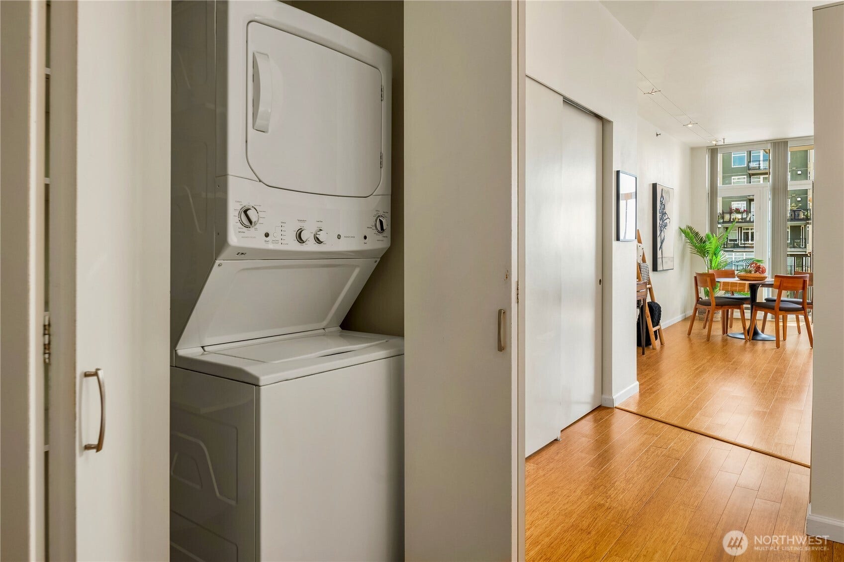 2717 Western Avenue, #8014, Seattle, WA 98121