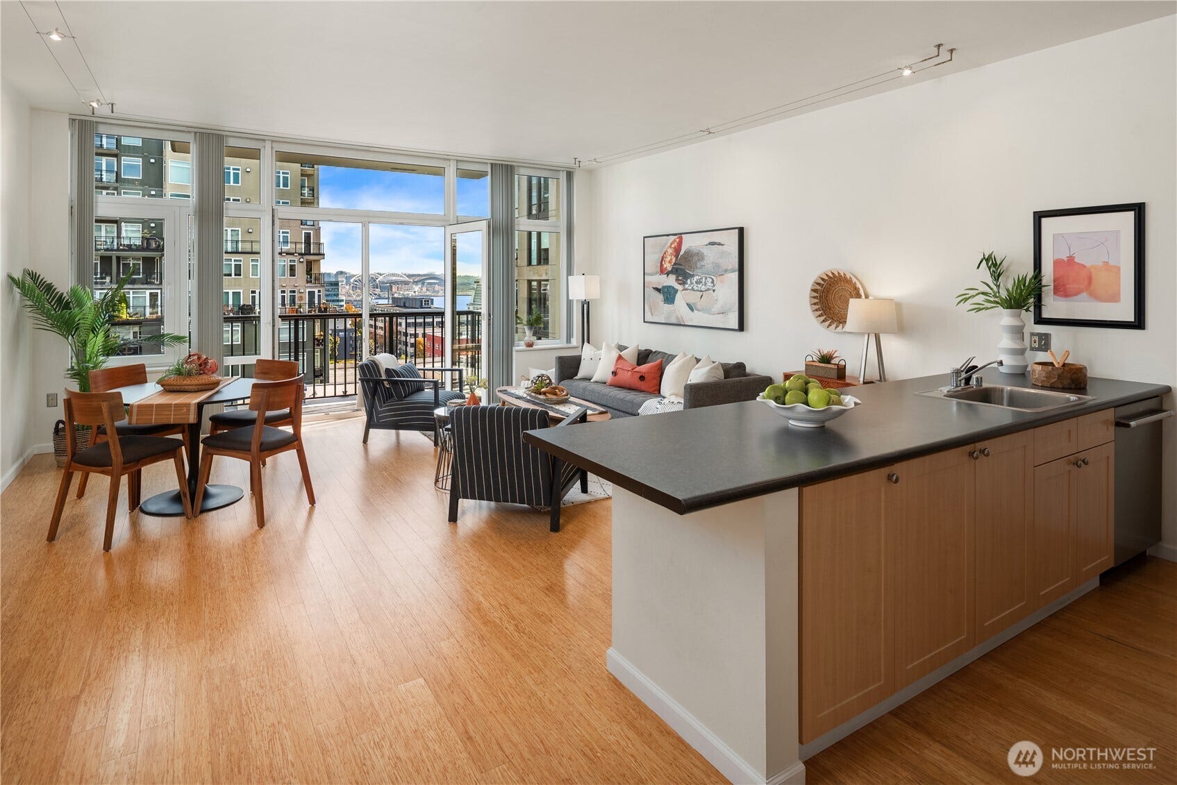 2717 Western Avenue, #8014, Seattle, WA 98121