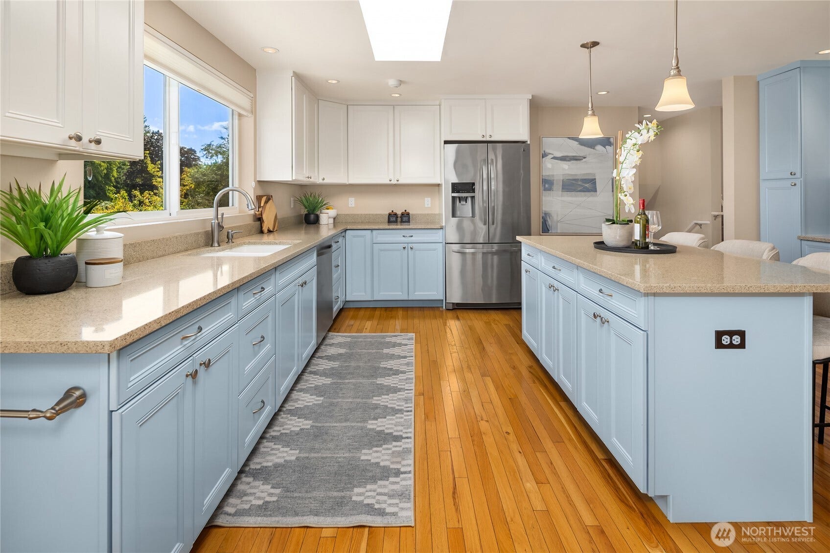 12943 NE 131st Street, Kirkland, WA 98034 12943 NE 131st Street, Kirkland, WA 98034