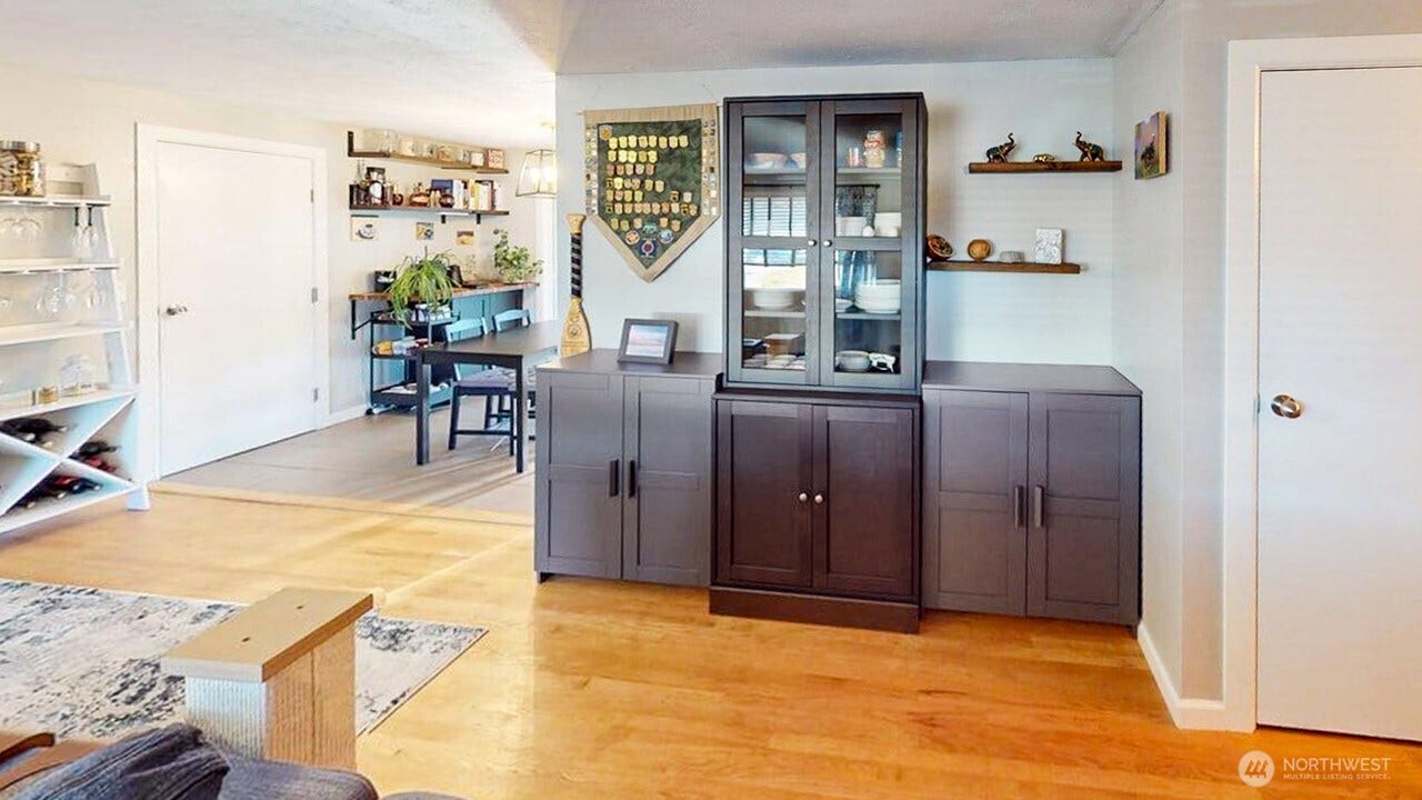 915 S 20th Street, Mount Vernon, WA 98274 915 S 20th Street, Mount Vernon, WA 98274