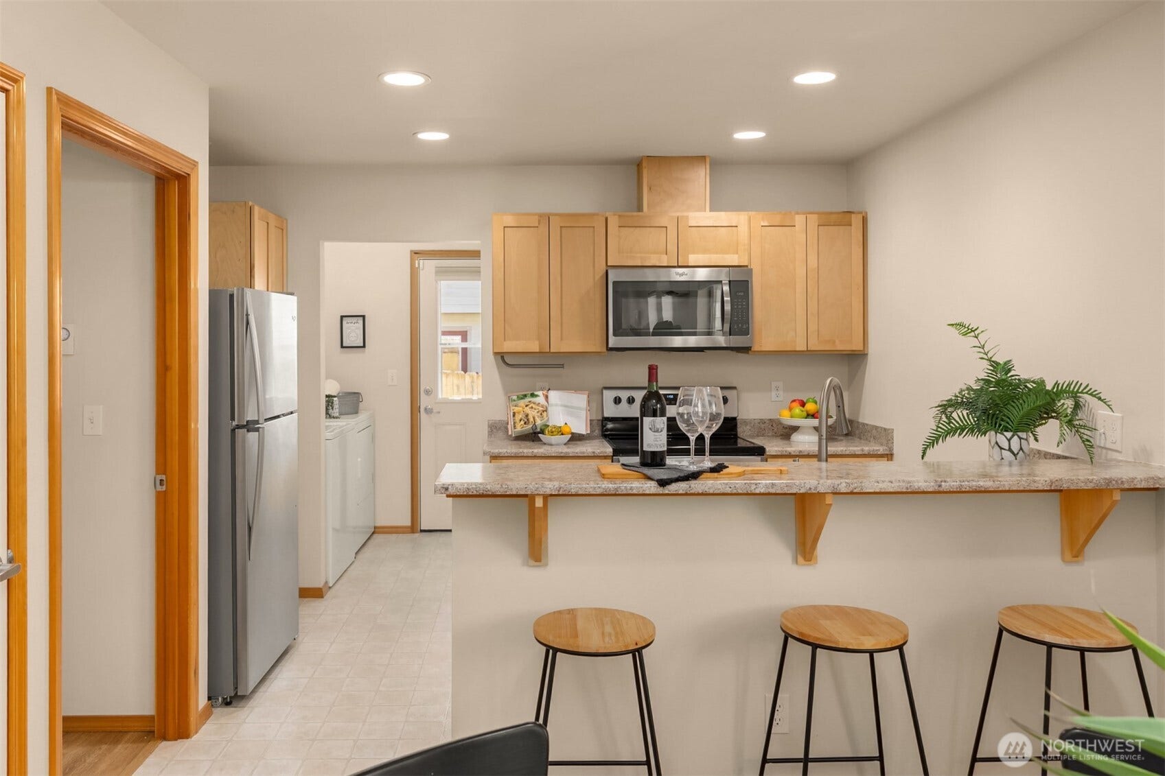 410 NE Hazelberry Court, Poulsbo, WA 98370 410 NE Hazelberry Court, Poulsbo, WA 98370
