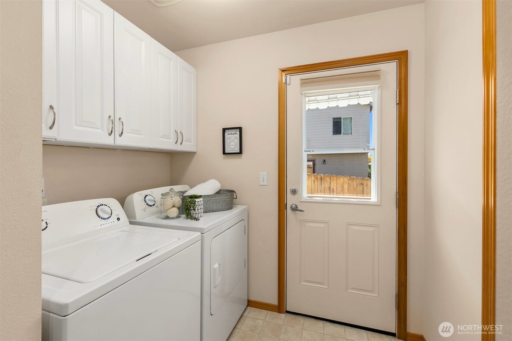 410 NE Hazelberry Court, Poulsbo, WA 98370 410 NE Hazelberry Court, Poulsbo, WA 98370