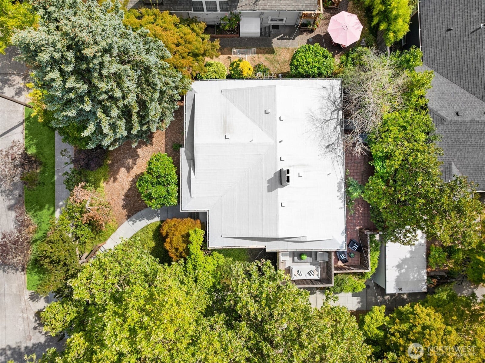 1703 NE 73rd Street, Seattle, WA 98115 1703 NE 73rd Street, Seattle, WA 98115