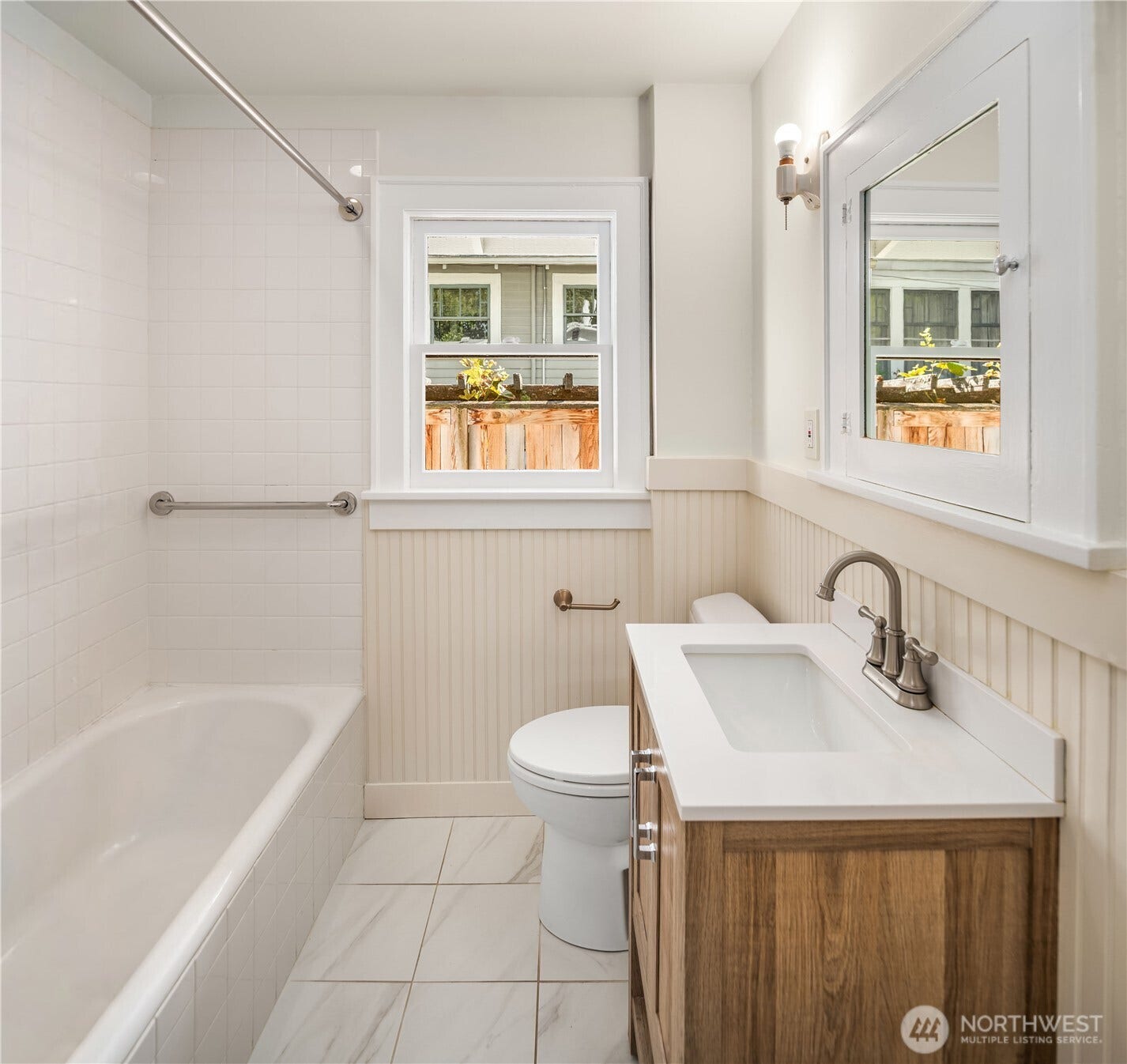 1703 NE 73rd Street, Seattle, WA 98115 1703 NE 73rd Street, Seattle, WA 98115