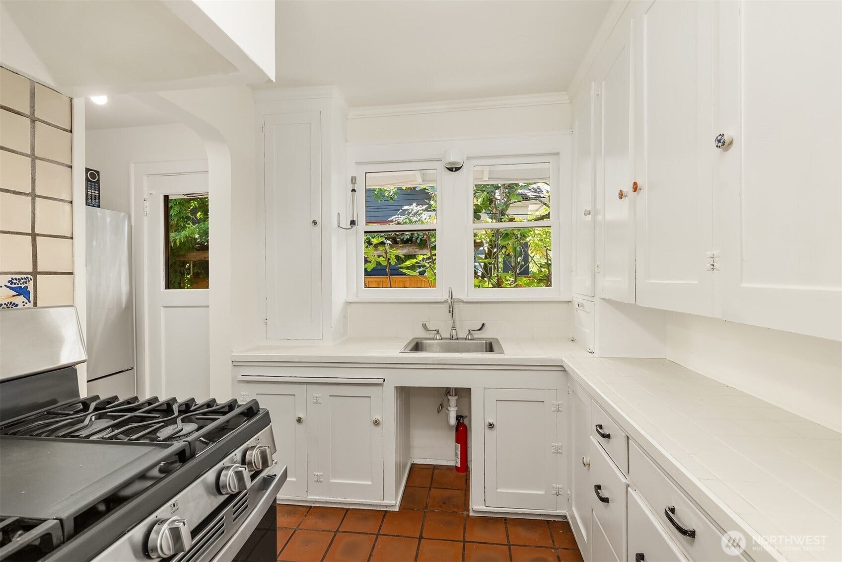 1703 NE 73rd Street, Seattle, WA 98115 1703 NE 73rd Street, Seattle, WA 98115