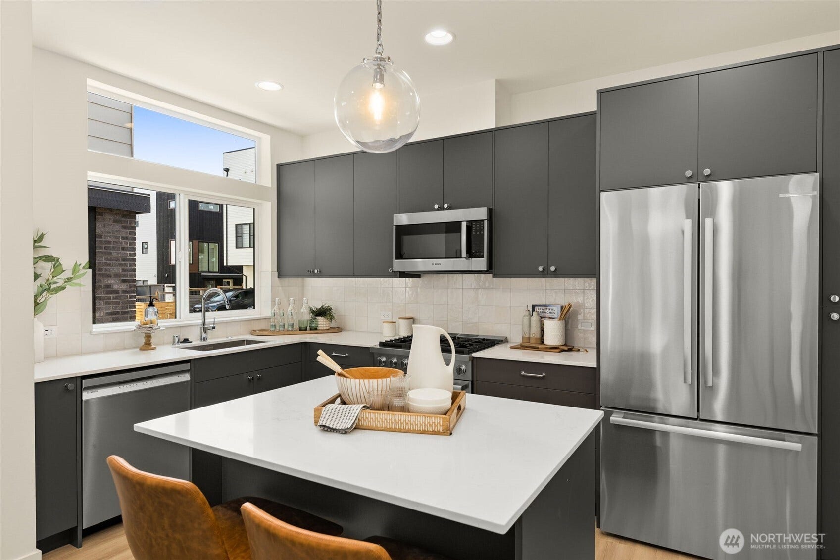 8323 C 12th Avenue NW, Seattle, WA 98117 8323 C 12th Avenue NW, Seattle, WA 98117