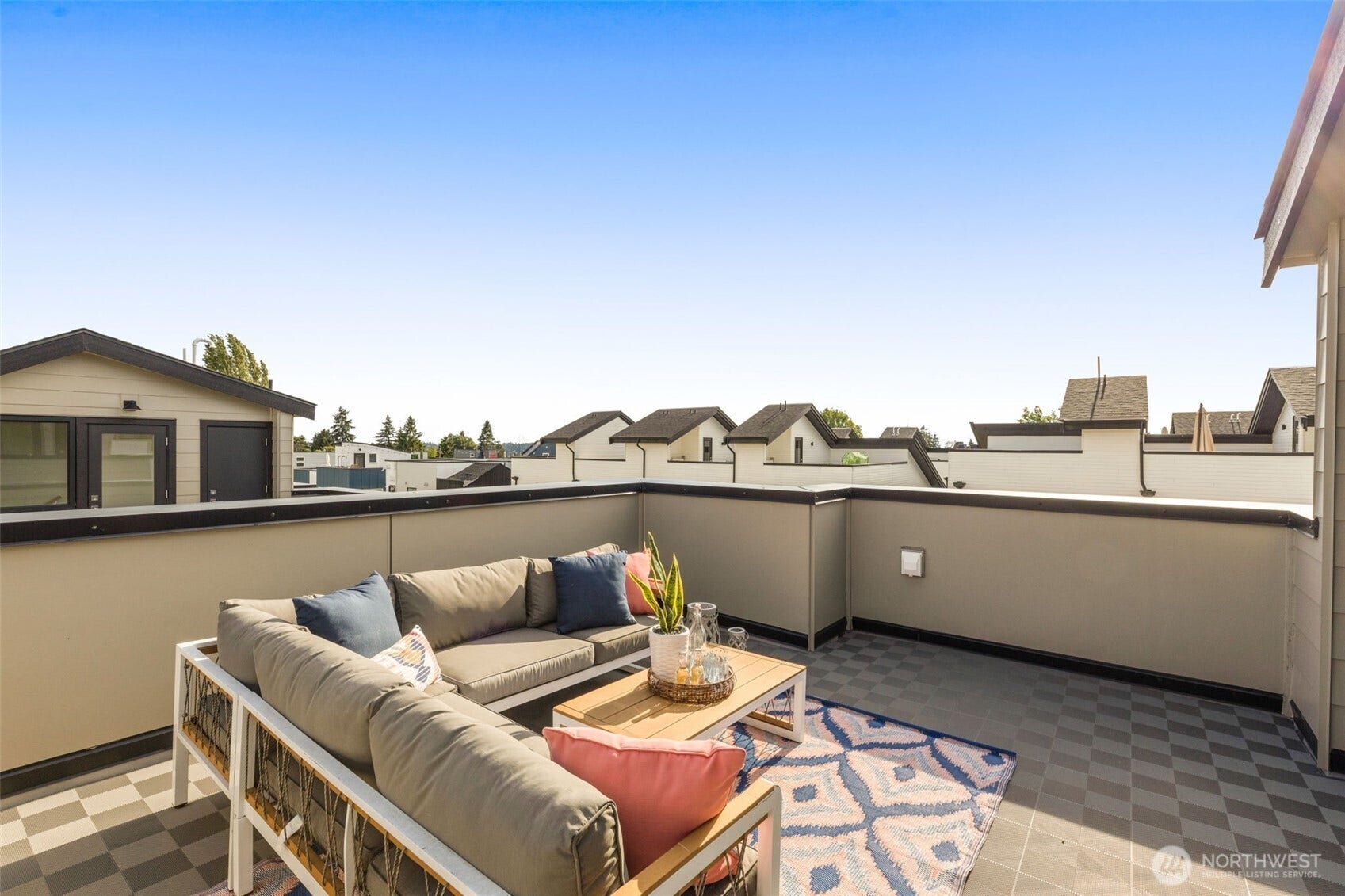 8323 C 12th Avenue NW, Seattle, WA 98117 8323 C 12th Avenue NW, Seattle, WA 98117