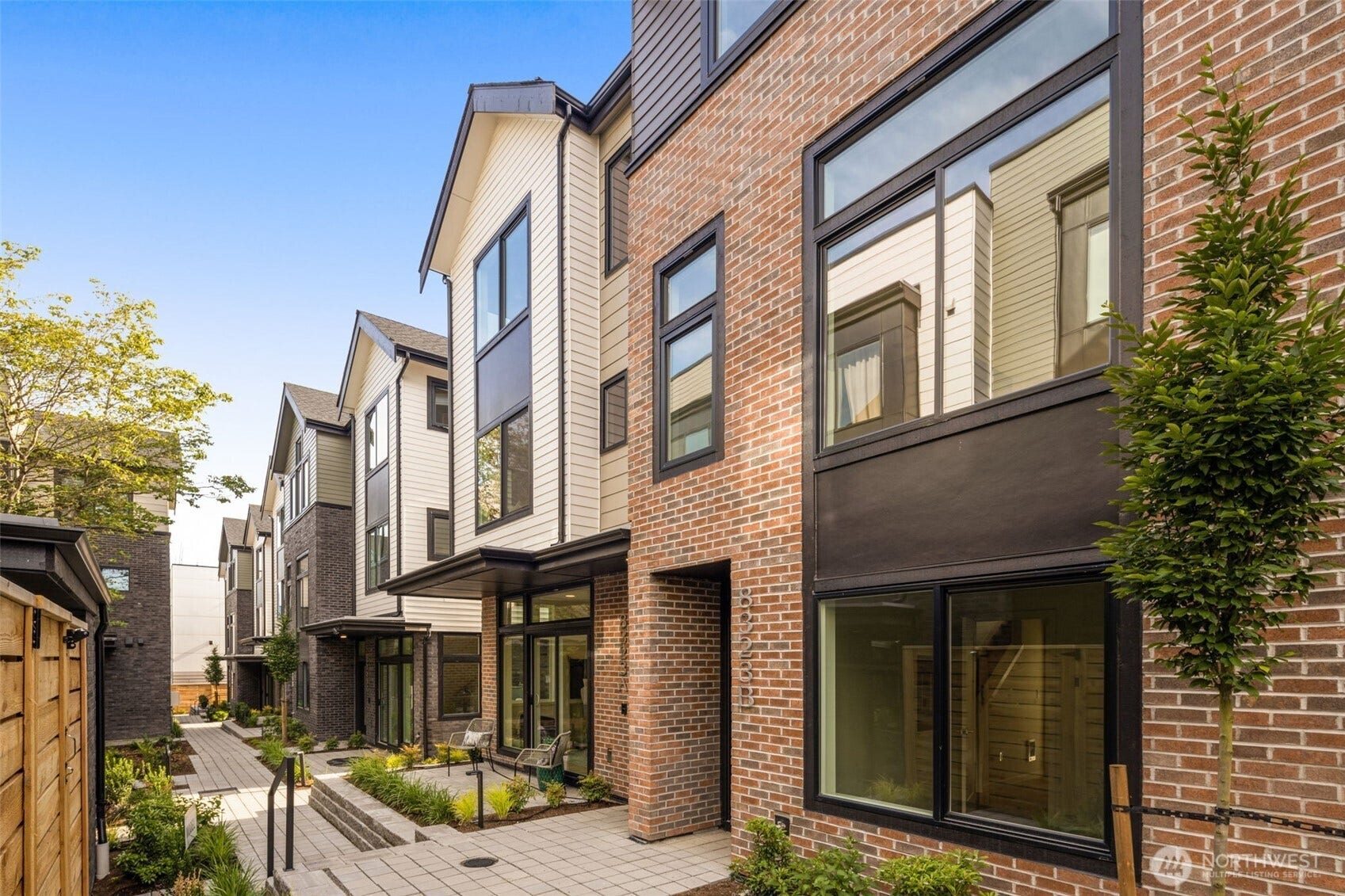 8323 C 12th Avenue NW, Seattle, WA 98117 8323 C 12th Avenue NW, Seattle, WA 98117