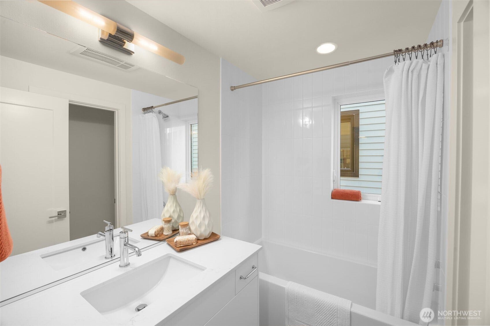 Clean, bright finishes throughout