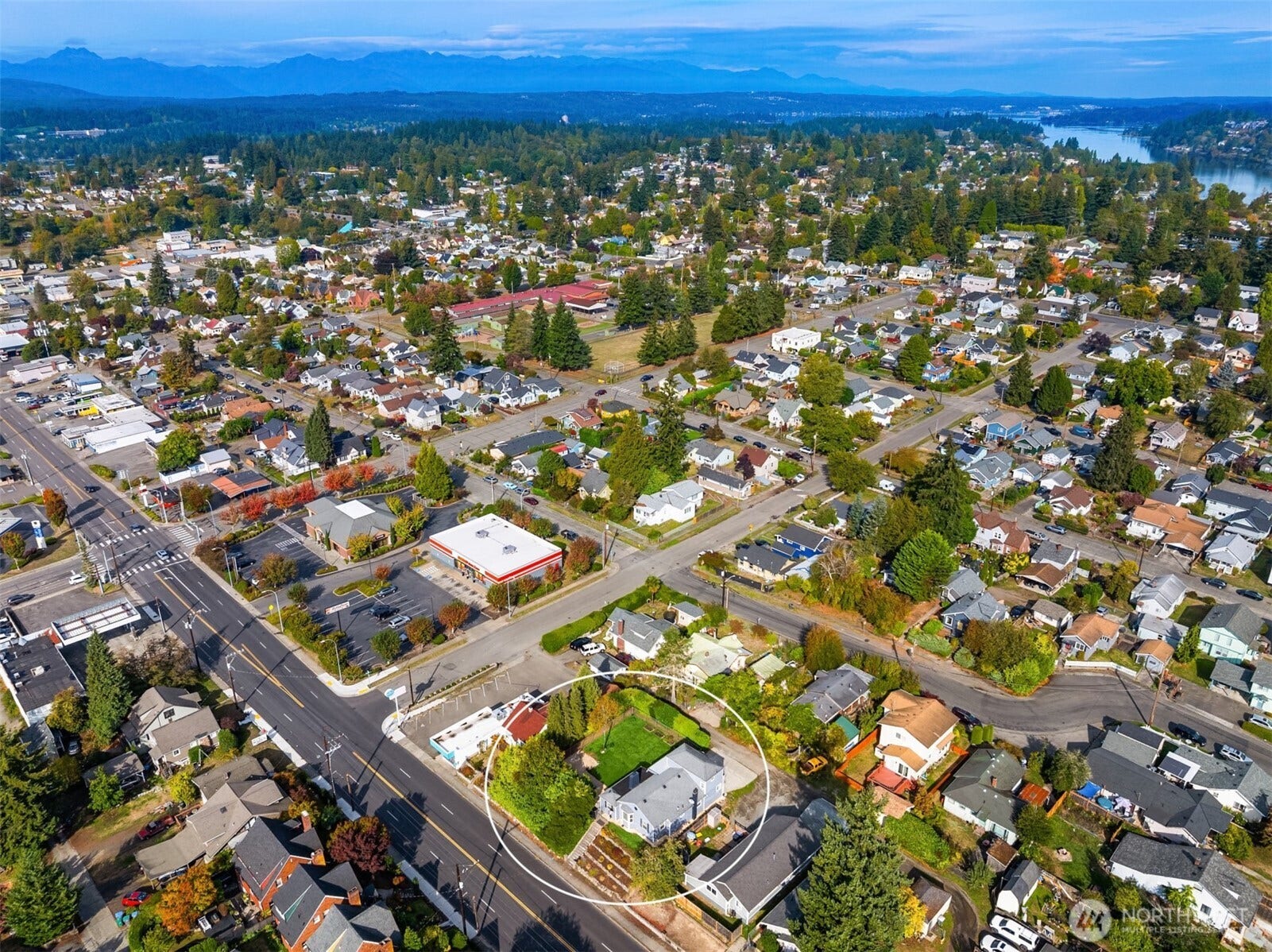 1920 6th Street, Bremerton, WA 98337