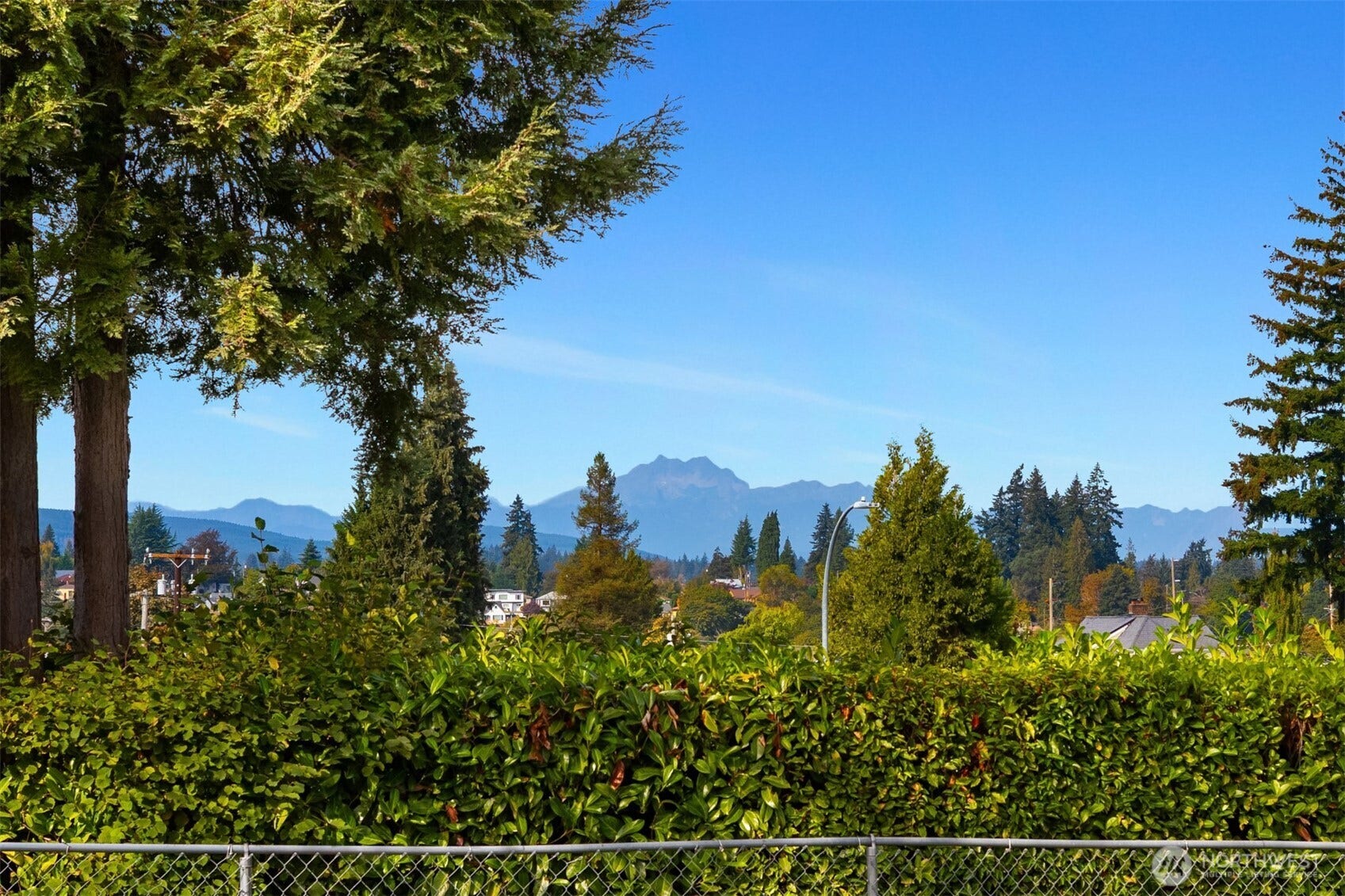 1920 6th Street, Bremerton, WA 98337
