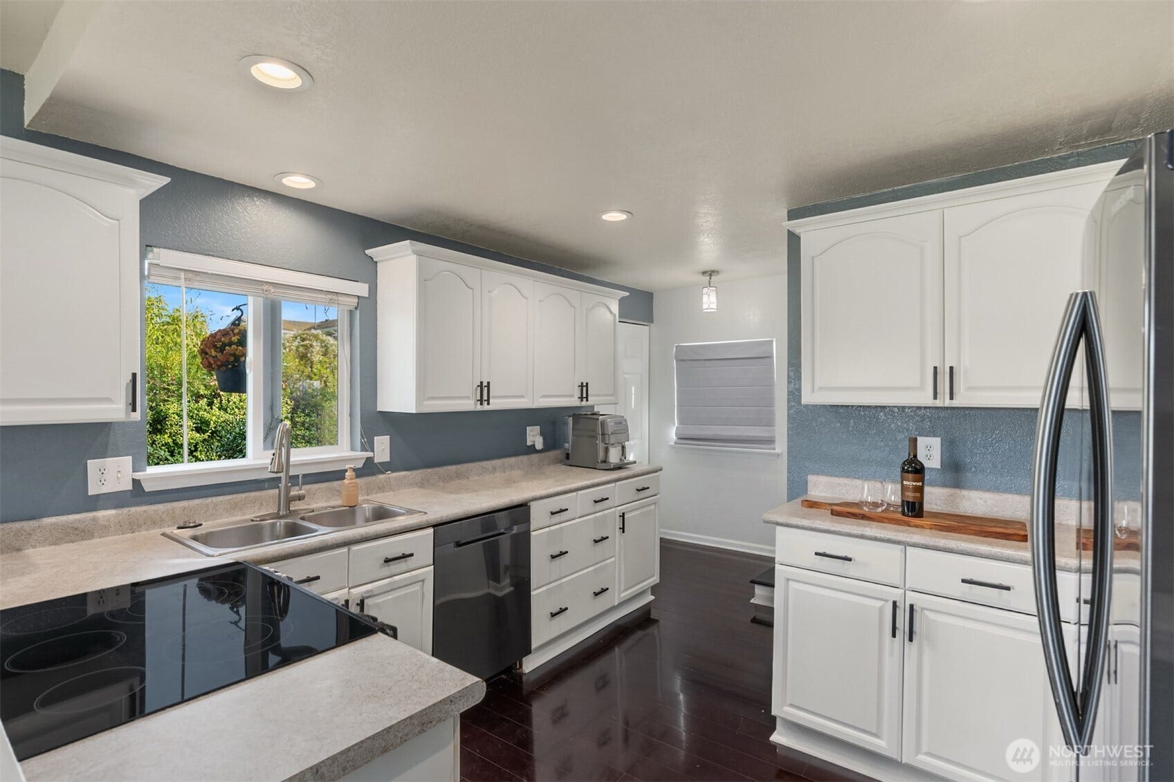 1920 6th Street, Bremerton, WA 98337