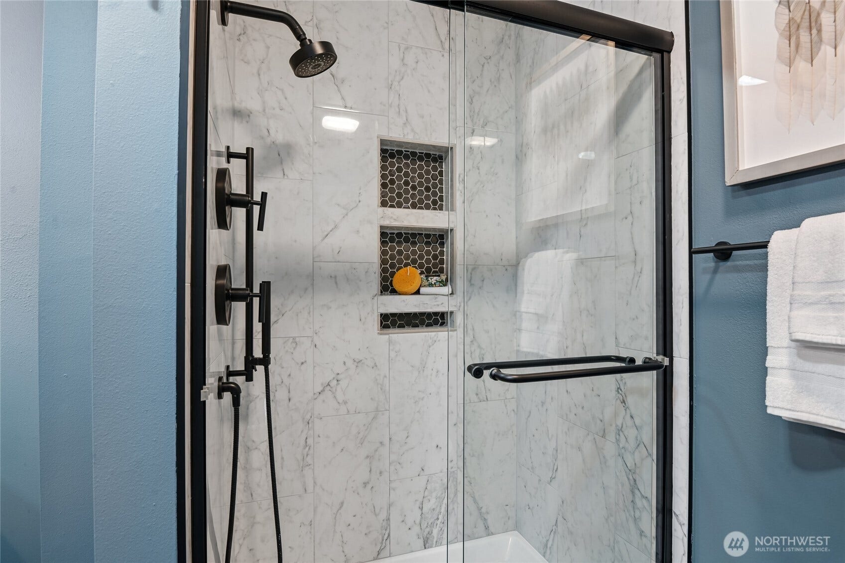 5661 S 150th Place, Tukwila, WA 98188