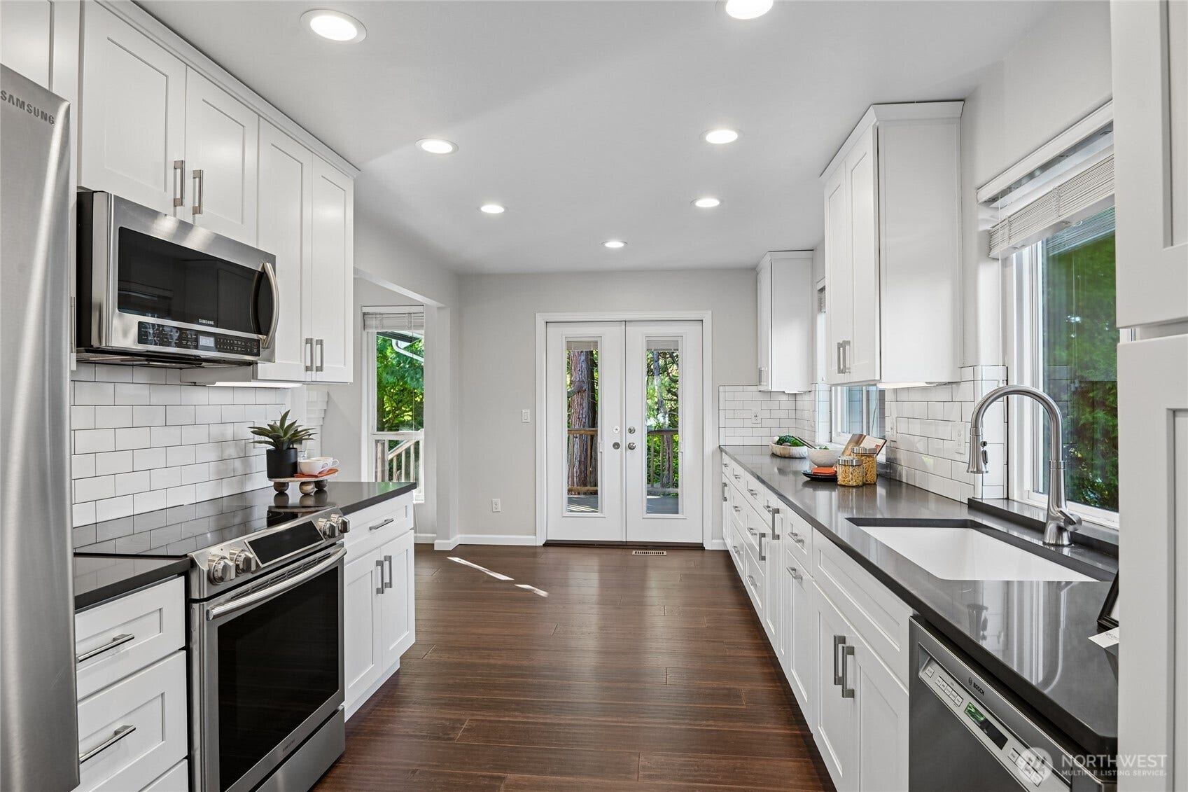 5661 S 150th Place, Tukwila, WA 98188