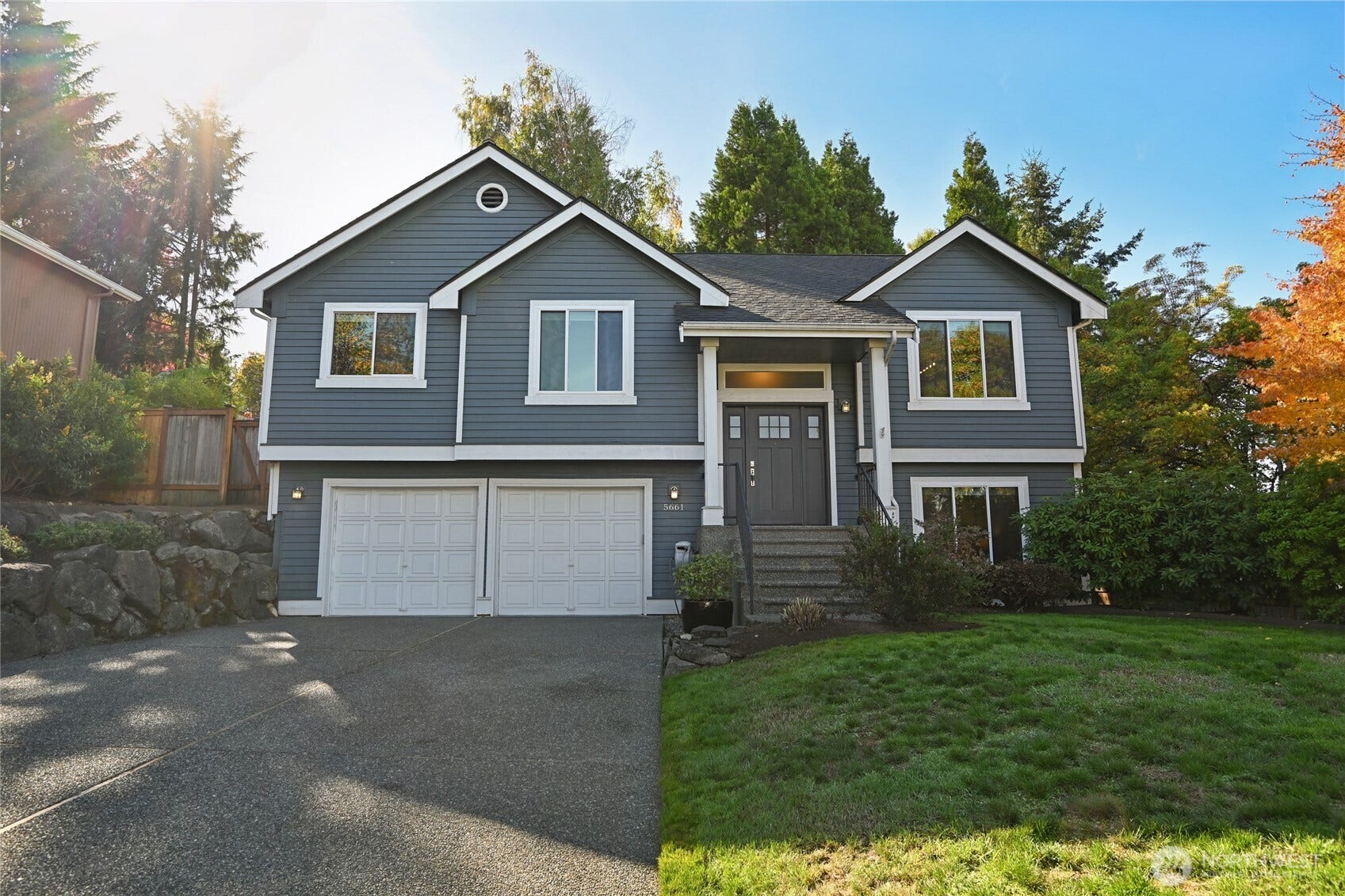 5661 S 150th Place, Tukwila, WA 98188