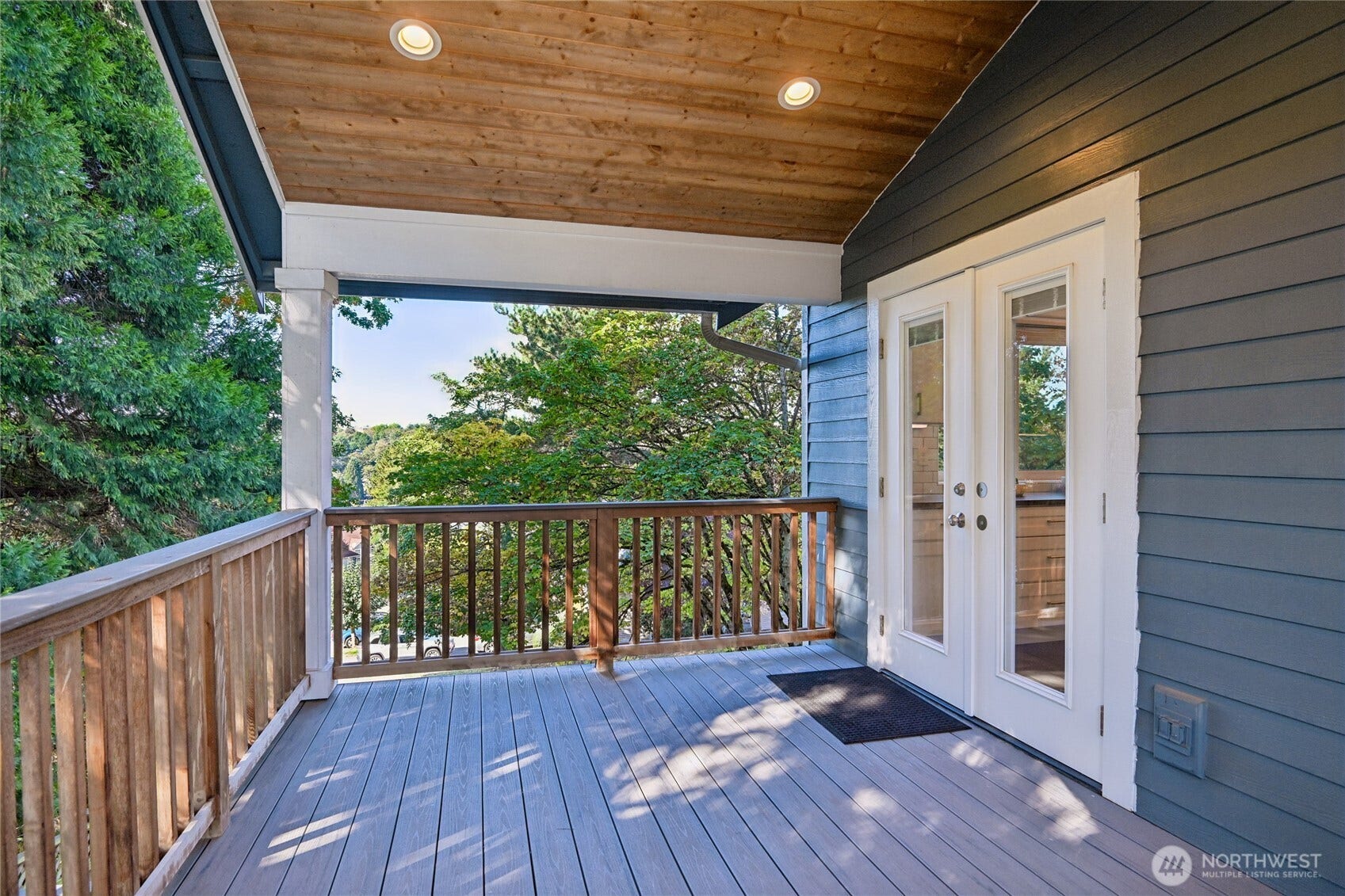 5661 S 150th Place, Tukwila, WA 98188