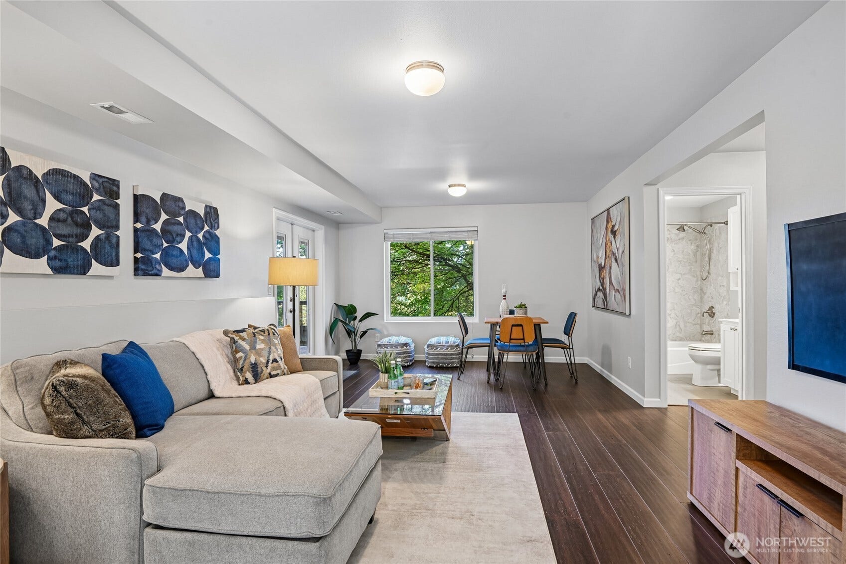 5661 S 150th Place, Tukwila, WA 98188