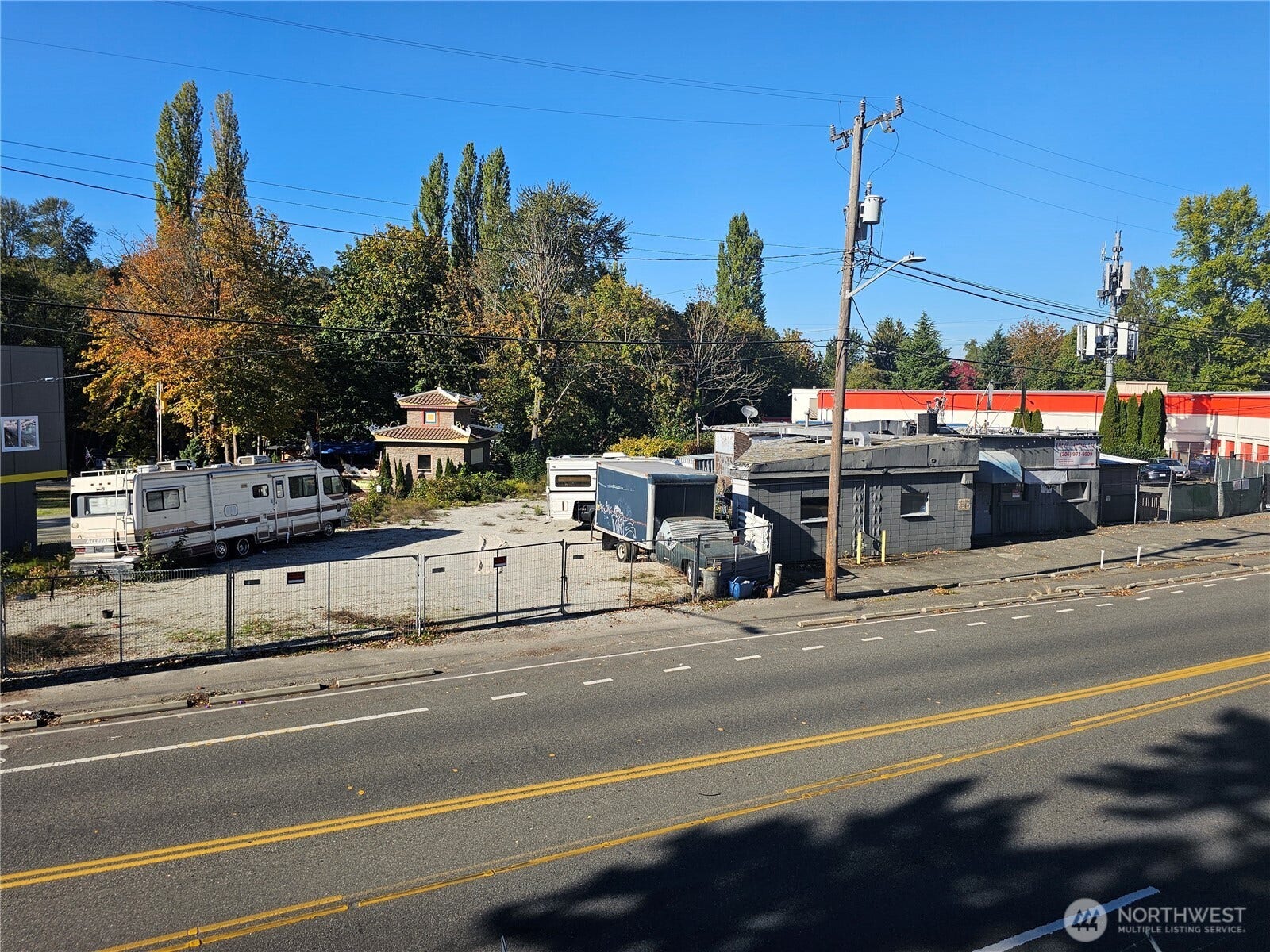 2216 SW Orchard Street, Seattle, WA 98106