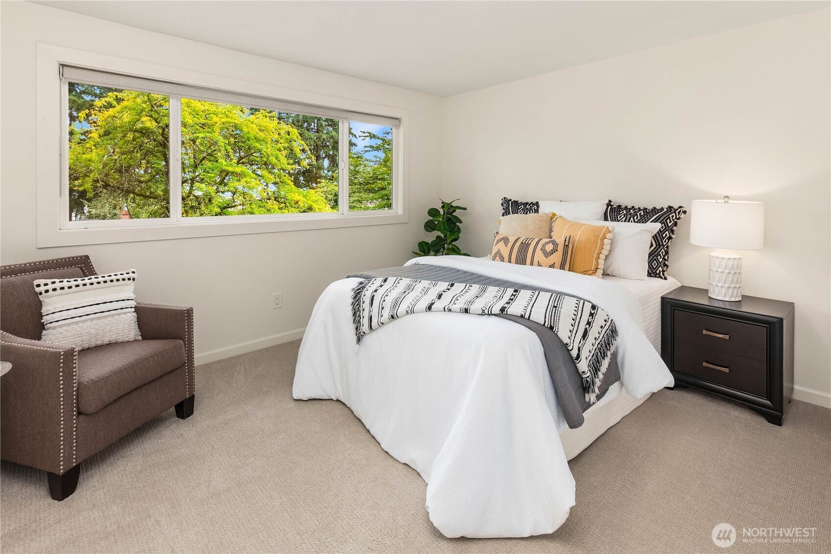 7803 89th Place SE, Mercer Island, WA 98040 7803 89th Place SE, Mercer Island, WA 98040