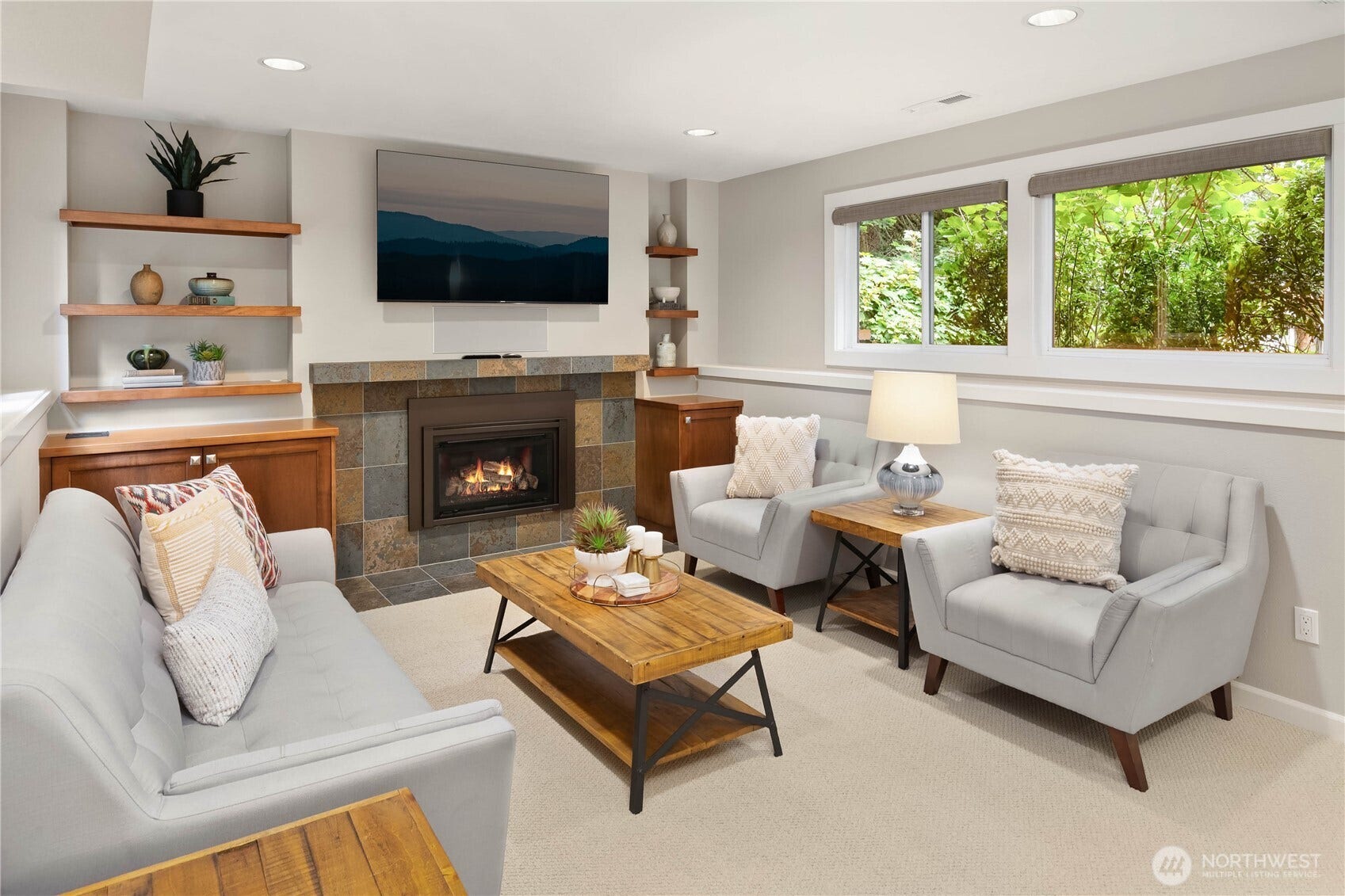 7803 89th Place SE, Mercer Island, WA 98040 7803 89th Place SE, Mercer Island, WA 98040