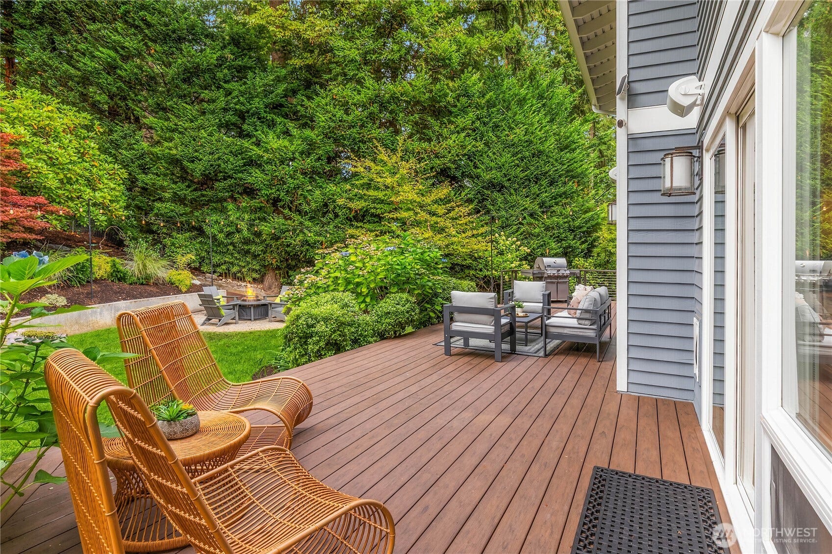 7803 89th Place SE, Mercer Island, WA 98040 7803 89th Place SE, Mercer Island, WA 98040