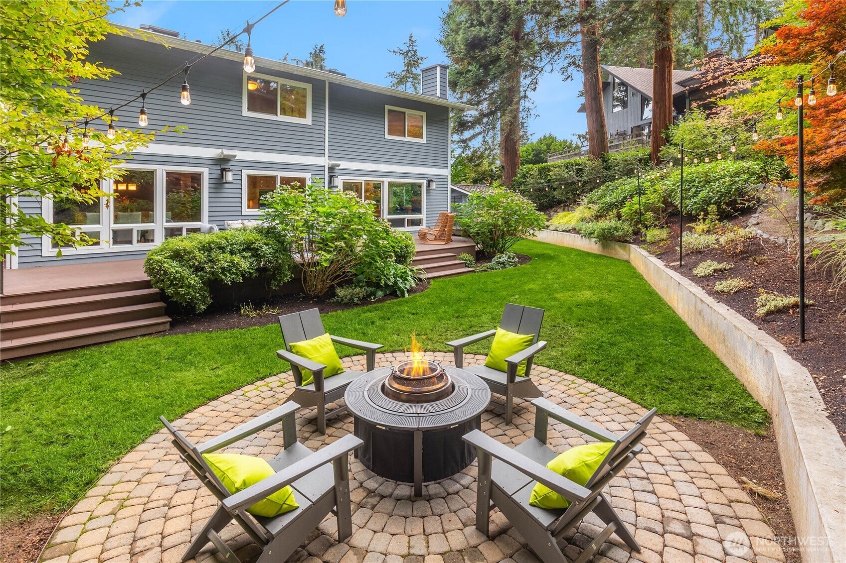 7803 89th Place SE, Mercer Island, WA 98040 7803 89th Place SE, Mercer Island, WA 98040