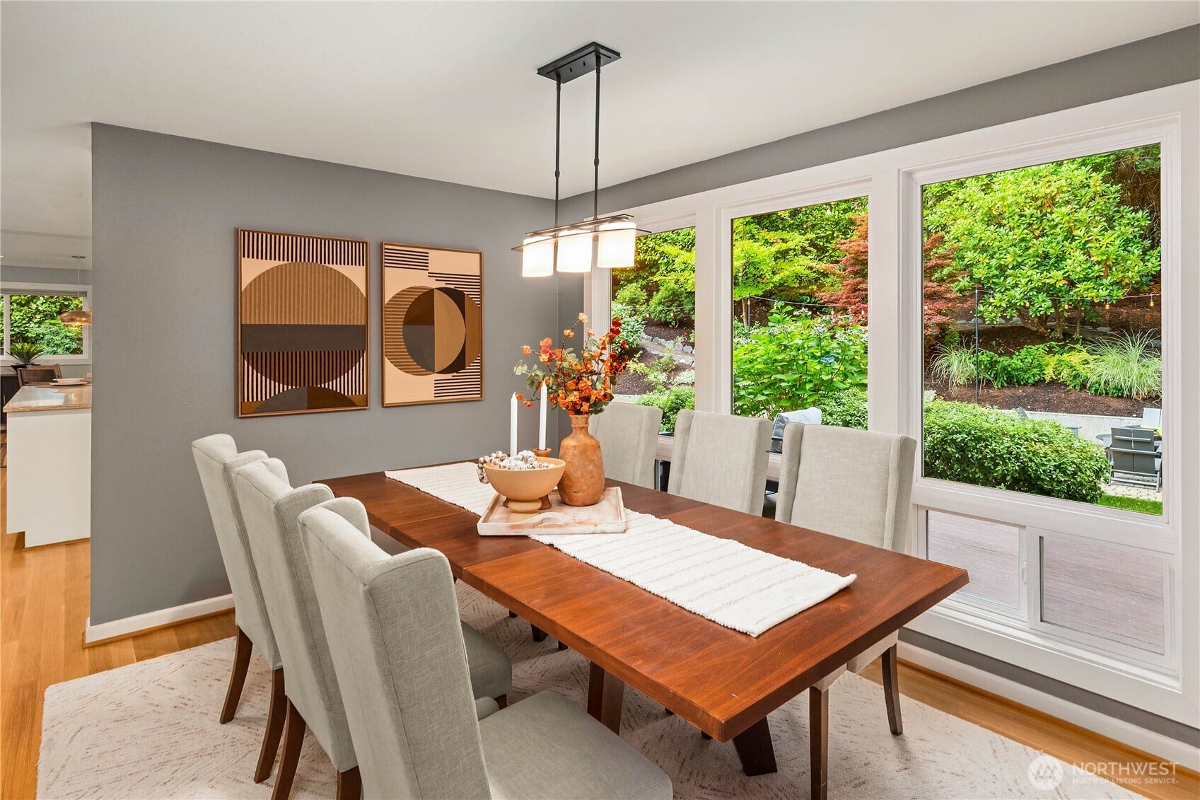 7803 89th Place SE, Mercer Island, WA 98040 7803 89th Place SE, Mercer Island, WA 98040