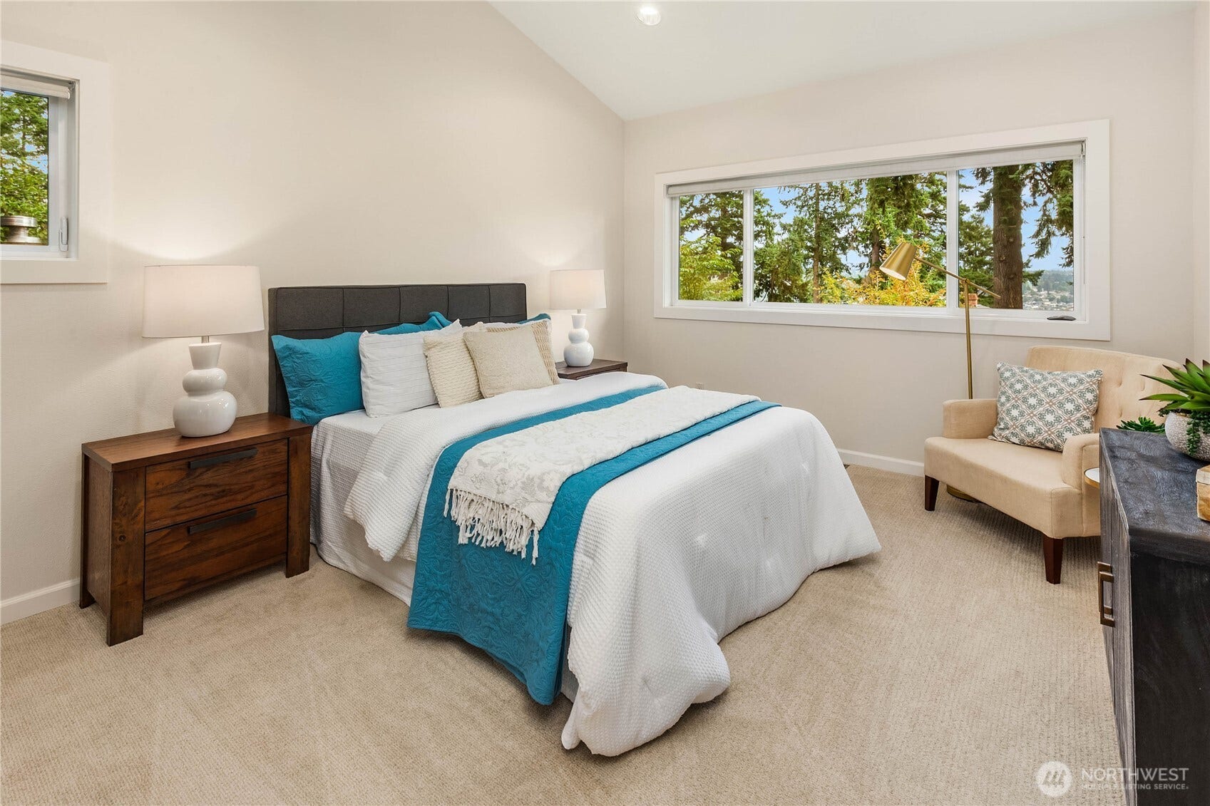 7803 89th Place SE, Mercer Island, WA 98040 7803 89th Place SE, Mercer Island, WA 98040