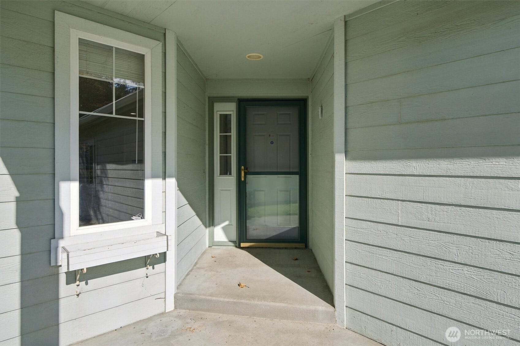 130 85th Avenue SE, Lake Stevens, WA 98258 Front Door area