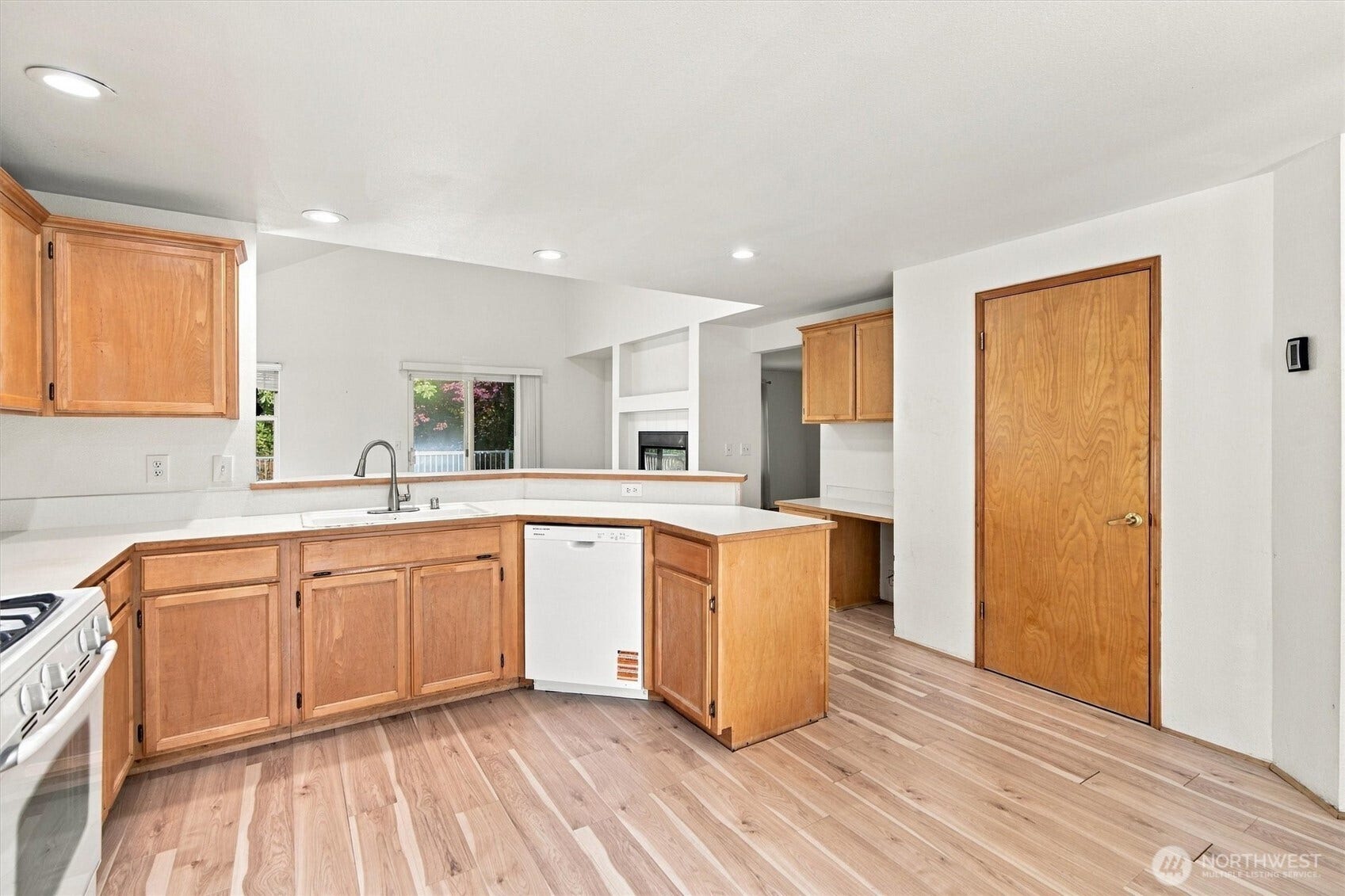 130 85th Avenue SE, Lake Stevens, WA 98258 Kitchen