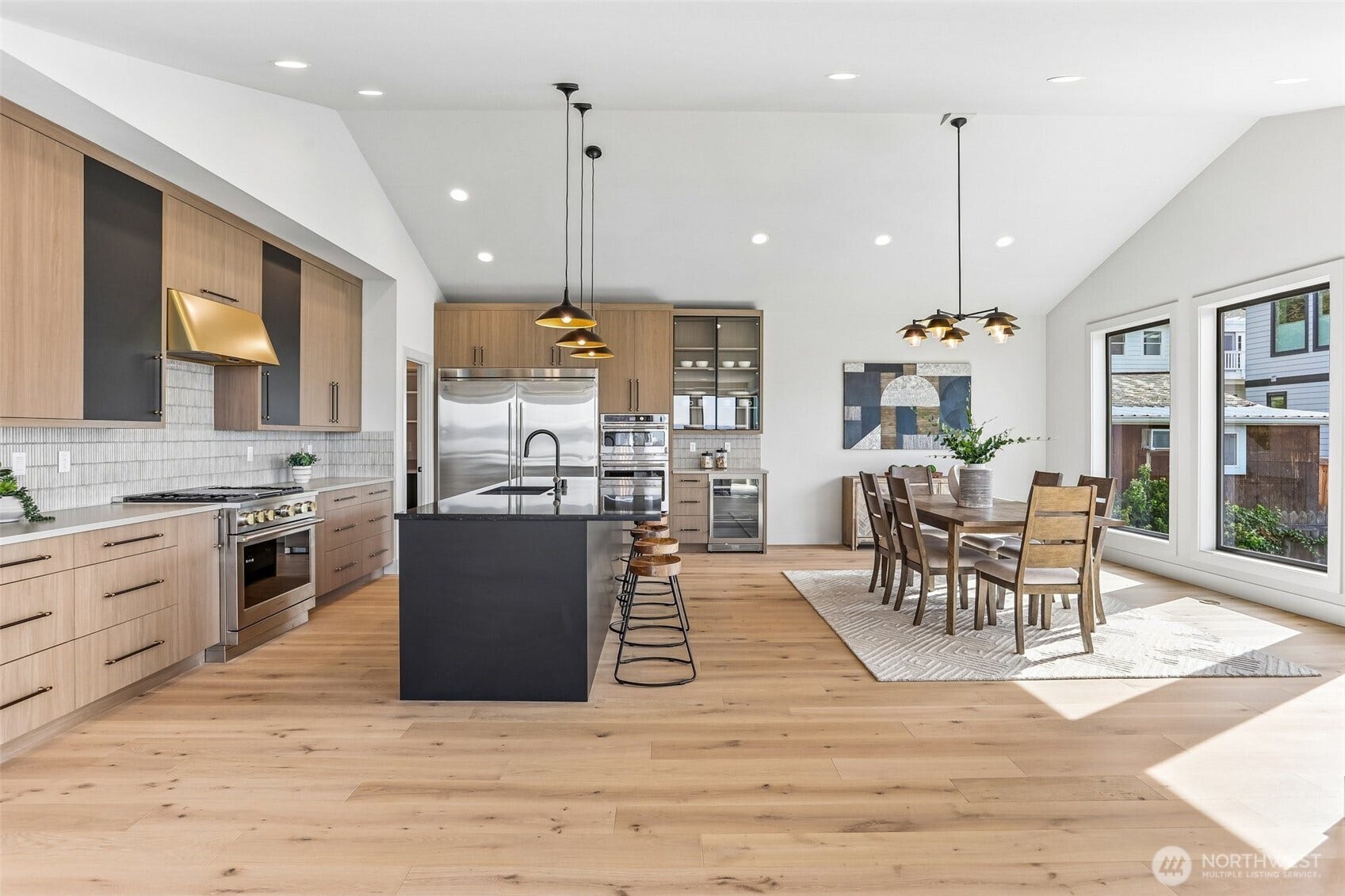 1015 N 35th Street, Renton, WA 98056 1015 N 35th Street, Renton, WA 98056